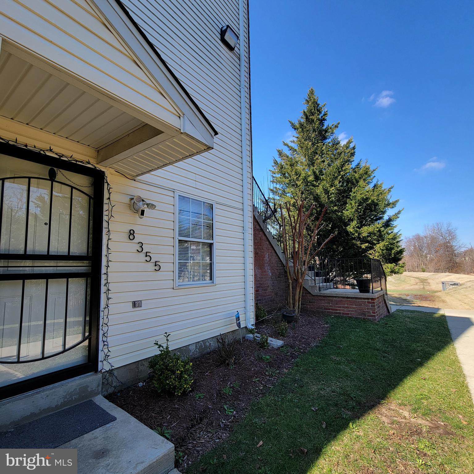 FOUNDERS WOODS - Residential