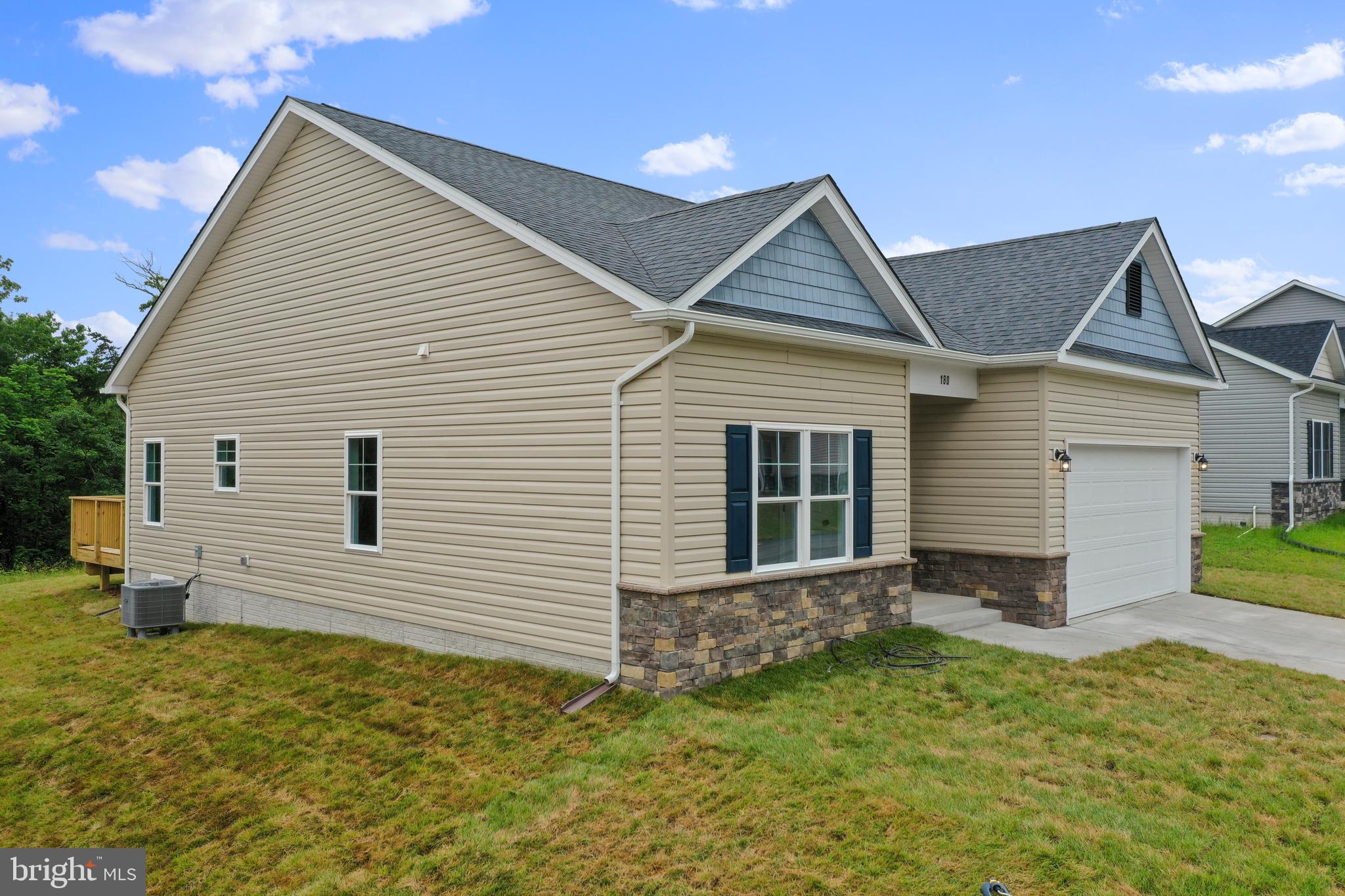 Lot 18 LARIMAR LANE