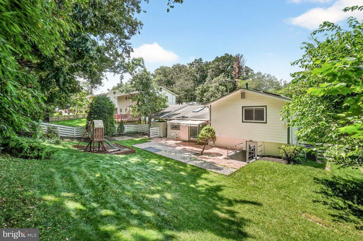 Silver Spring, Maryland 20904, United States, 4 Bedrooms Bedrooms, ,3 BathroomsBathrooms,Residential,Active,158081