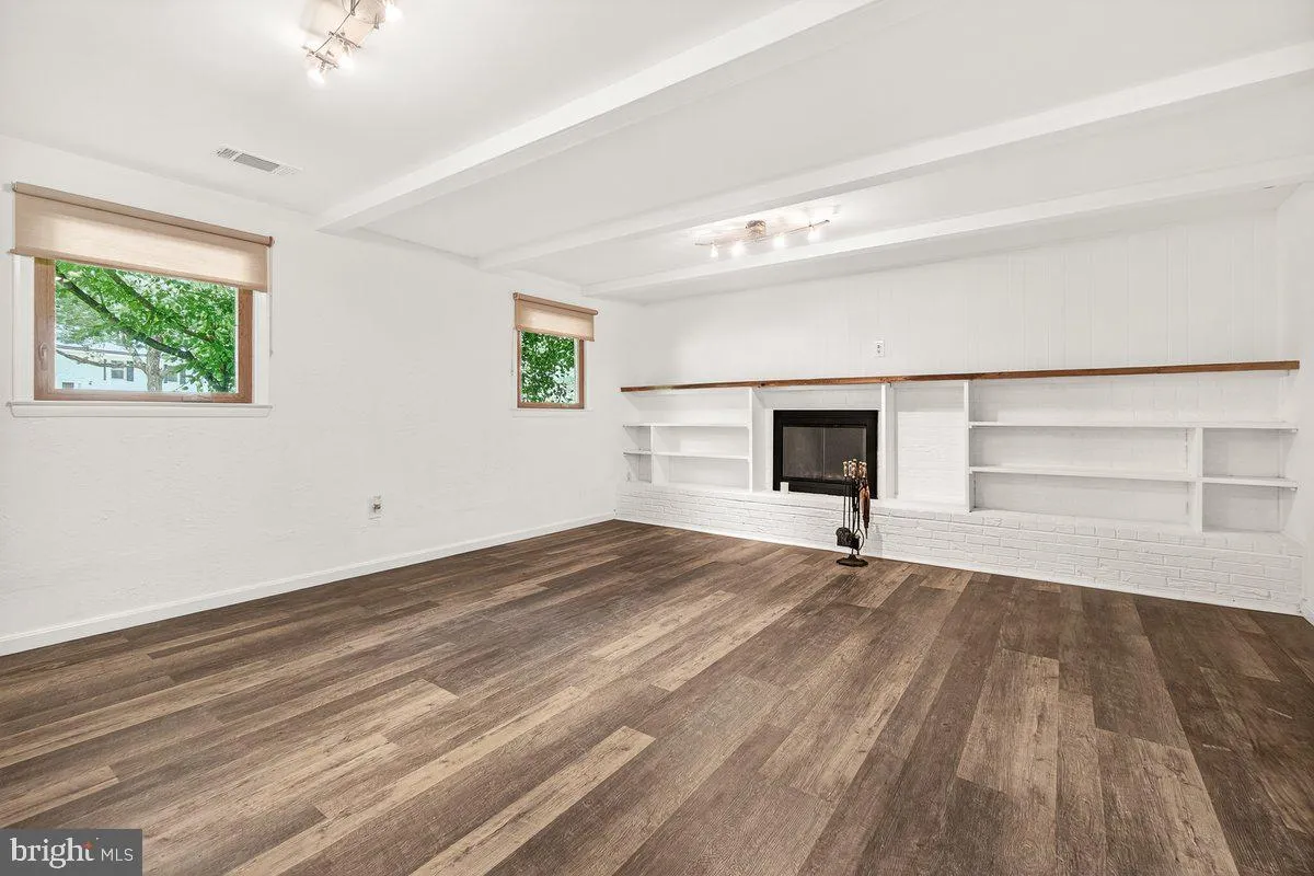 Silver Spring, Maryland 20904, United States, 4 Bedrooms Bedrooms, ,3 BathroomsBathrooms,Residential,Active,158081