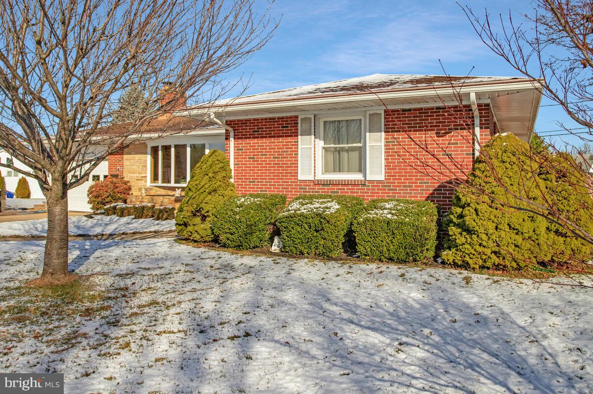 EAST LINTHICUM HEIGHTS - Residential