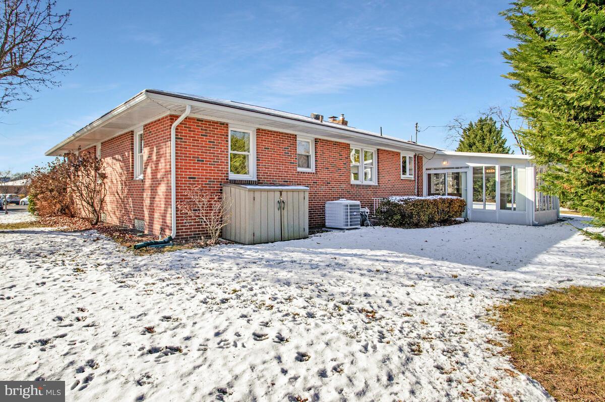 EAST LINTHICUM HEIGHTS - Residential