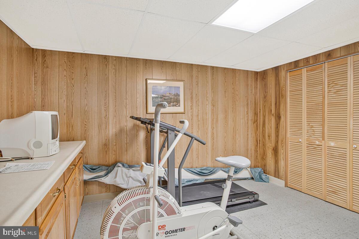 EAST LINTHICUM HEIGHTS - Residential