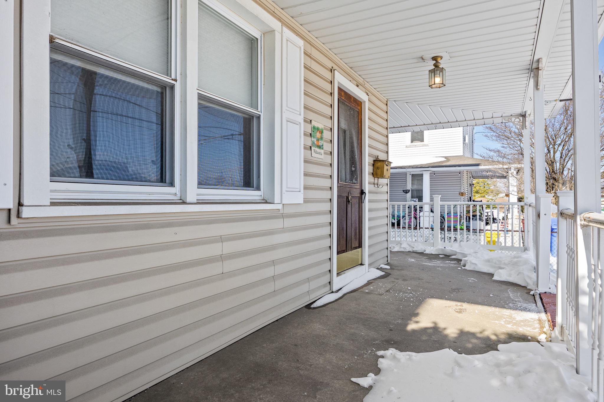 116 LIPPINCOTT AVENUE