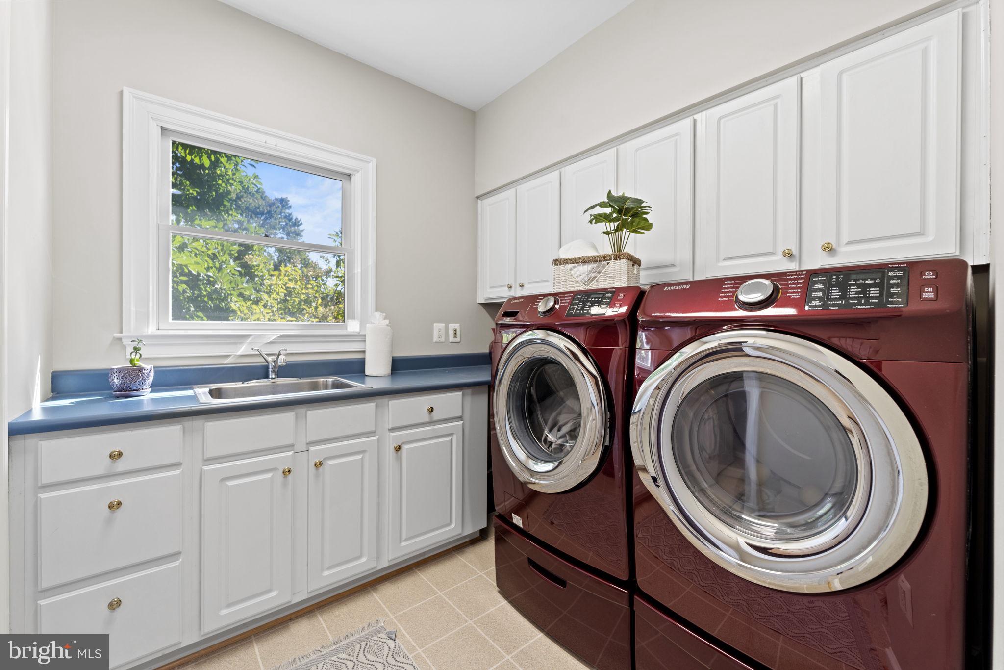 DUNROBIN - Residential