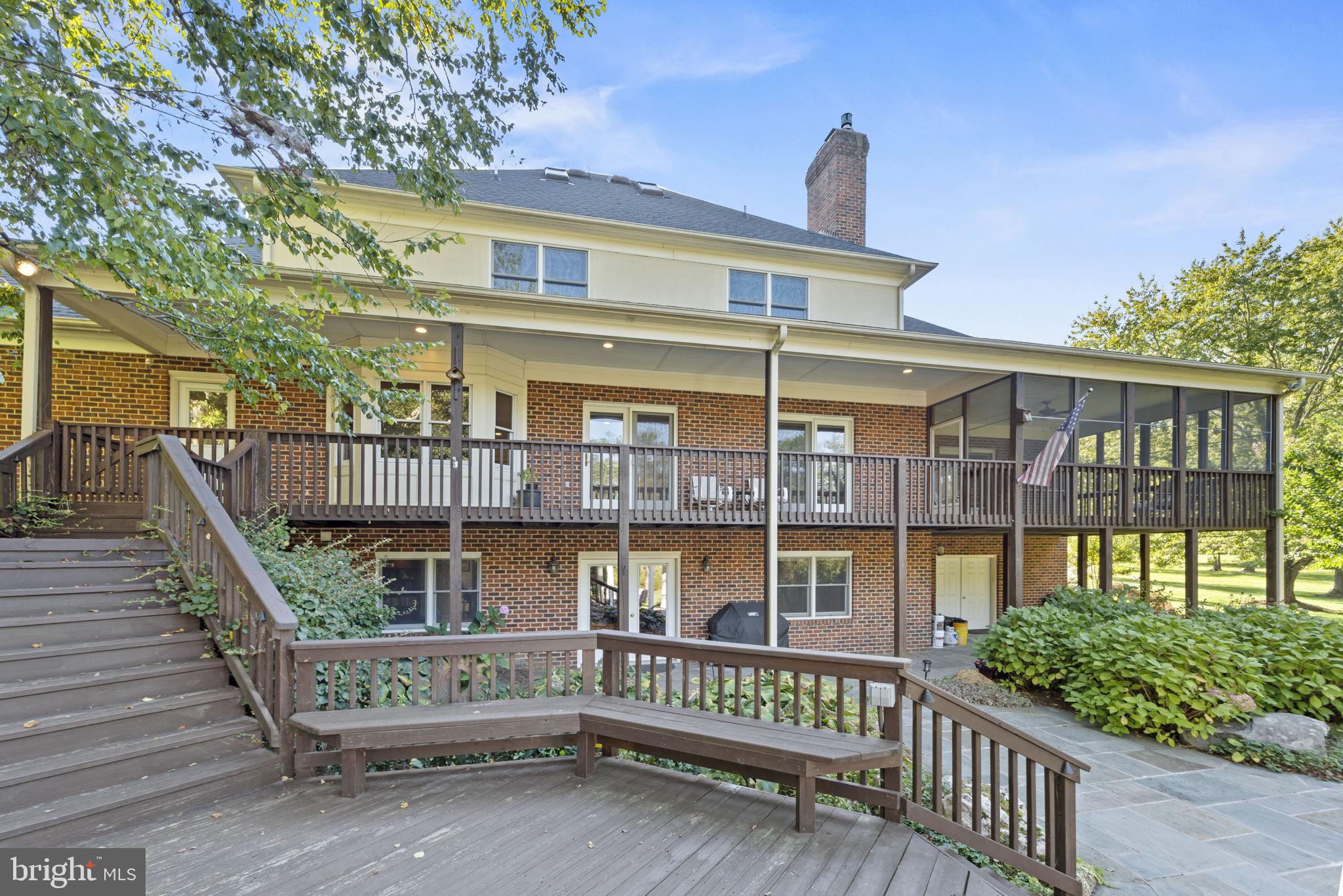 DUNROBIN - Residential