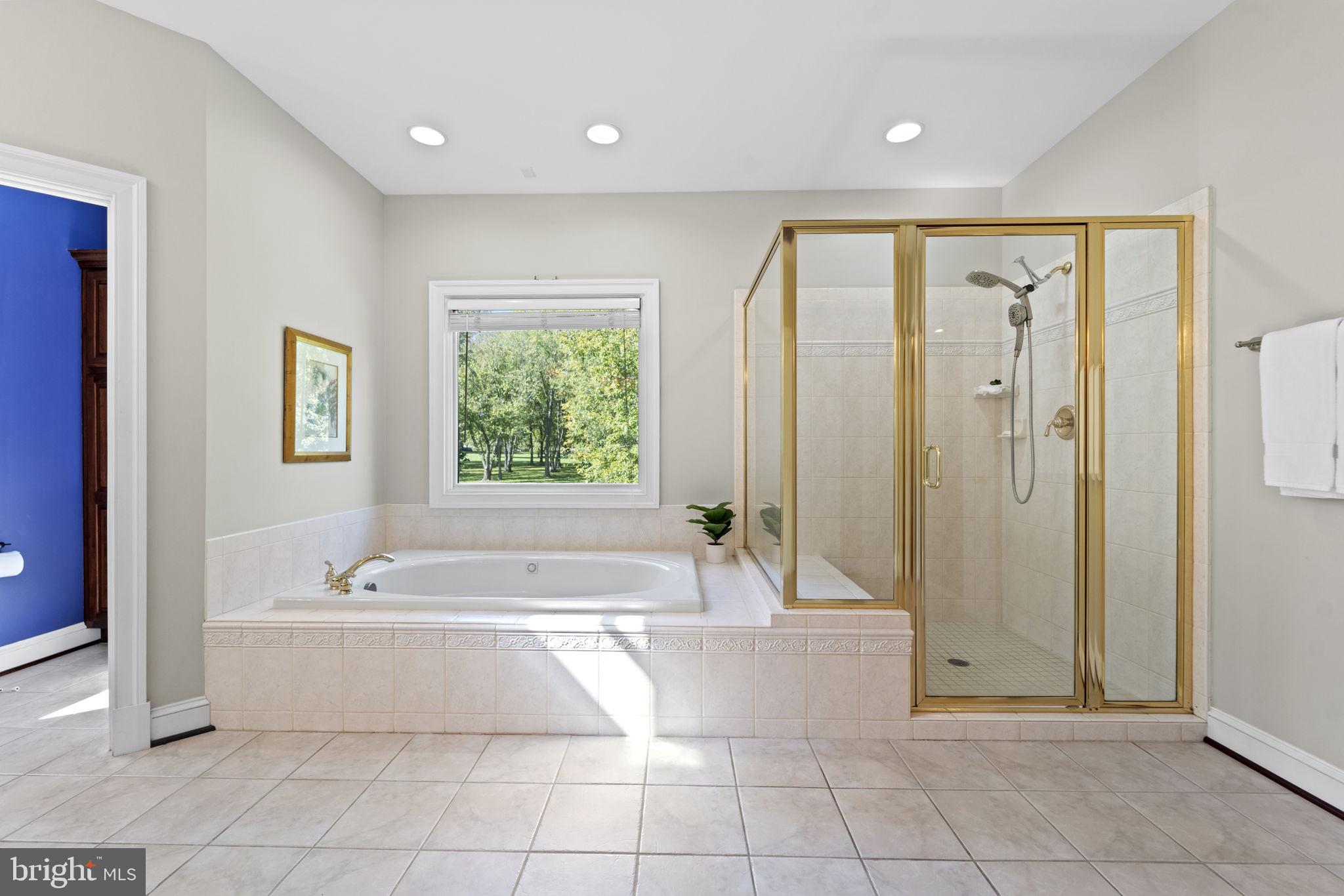 DUNROBIN - Residential