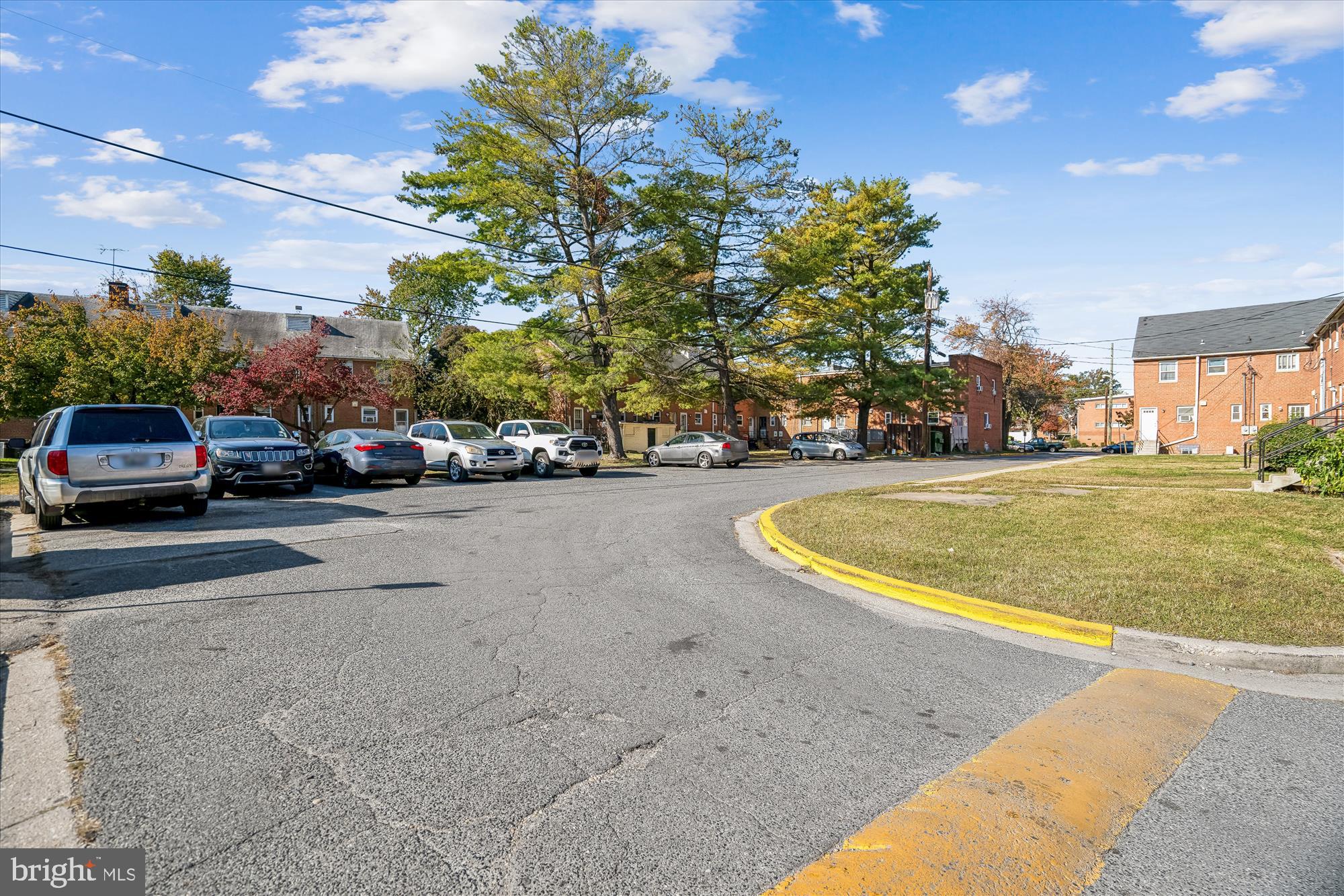 SERENE TOWNHOUSE VILLAGE - Residential