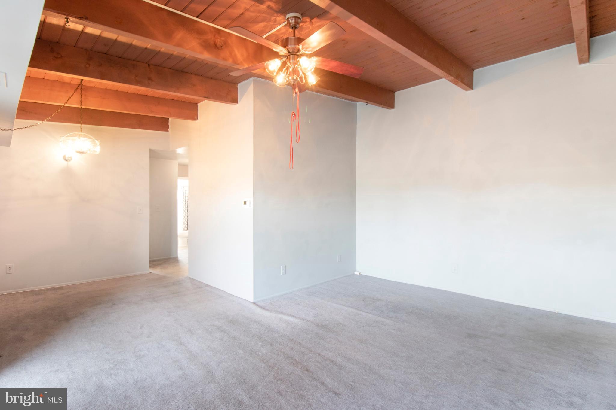 FRENCHMANS CREEK - Residential