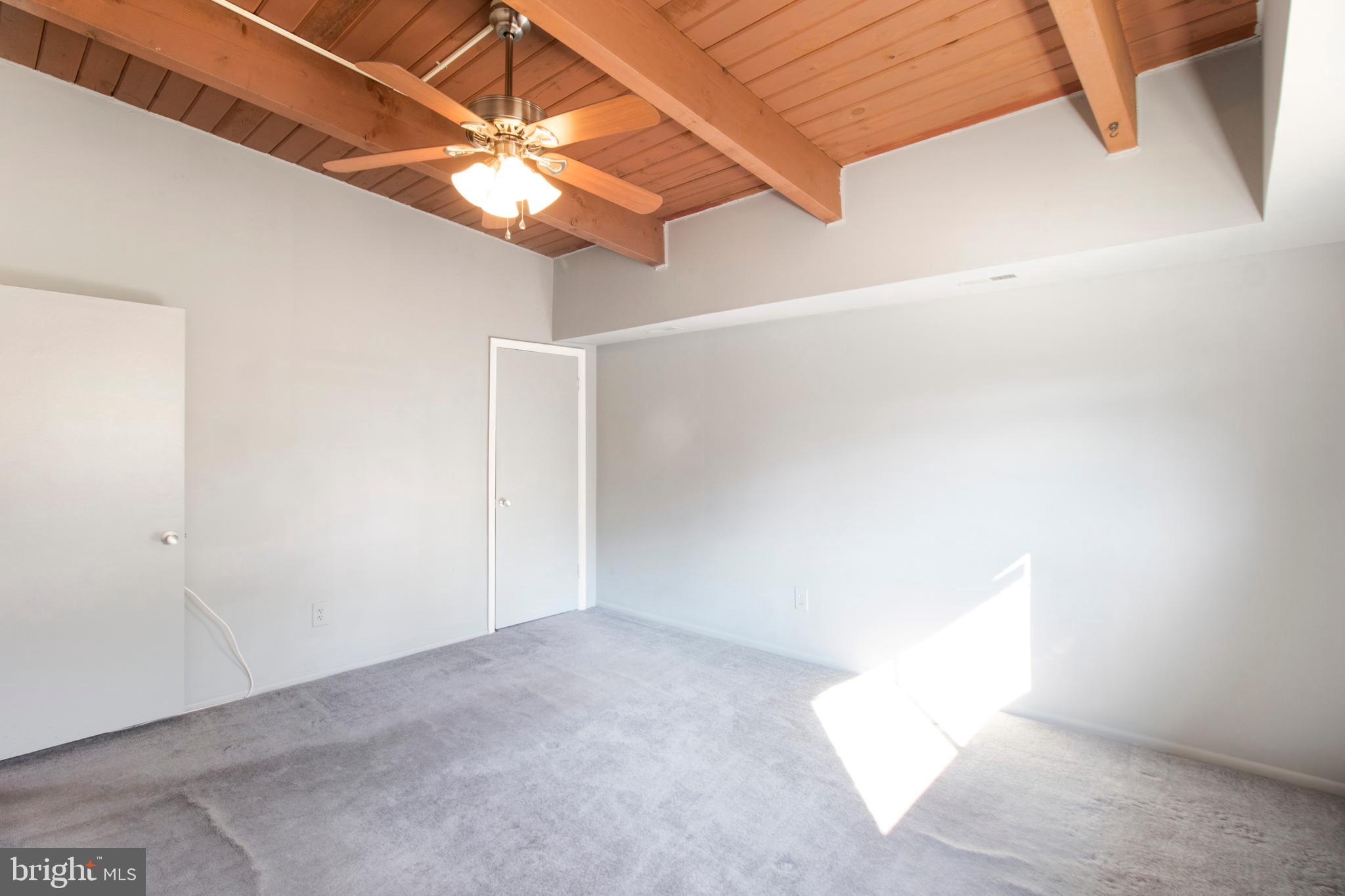 FRENCHMANS CREEK - Residential