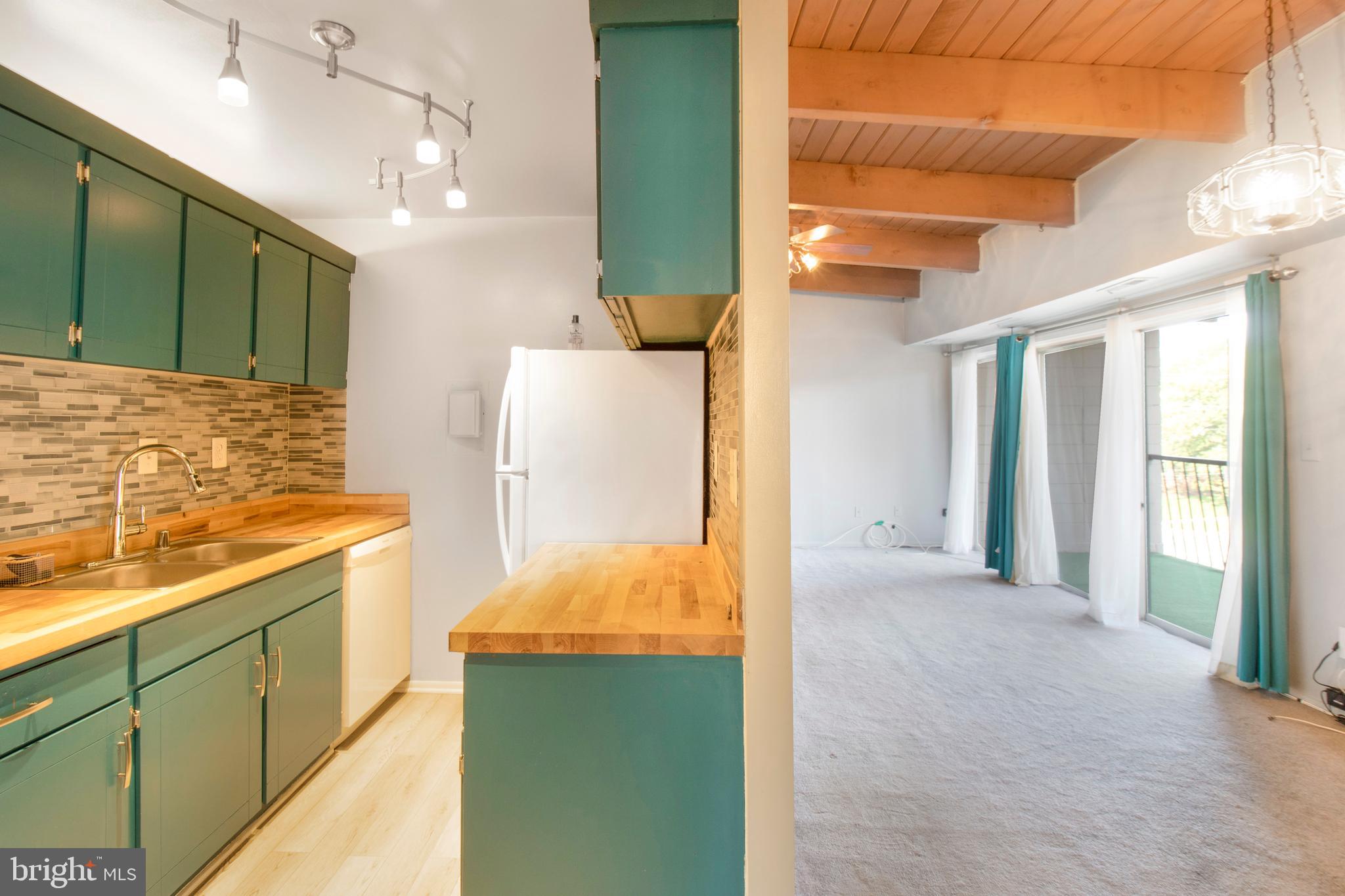 FRENCHMANS CREEK - Residential