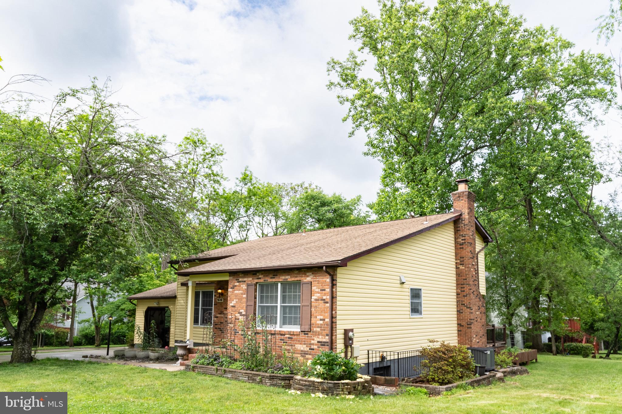 VILLAGE OF KINGS CONTRIVANCE - Residential