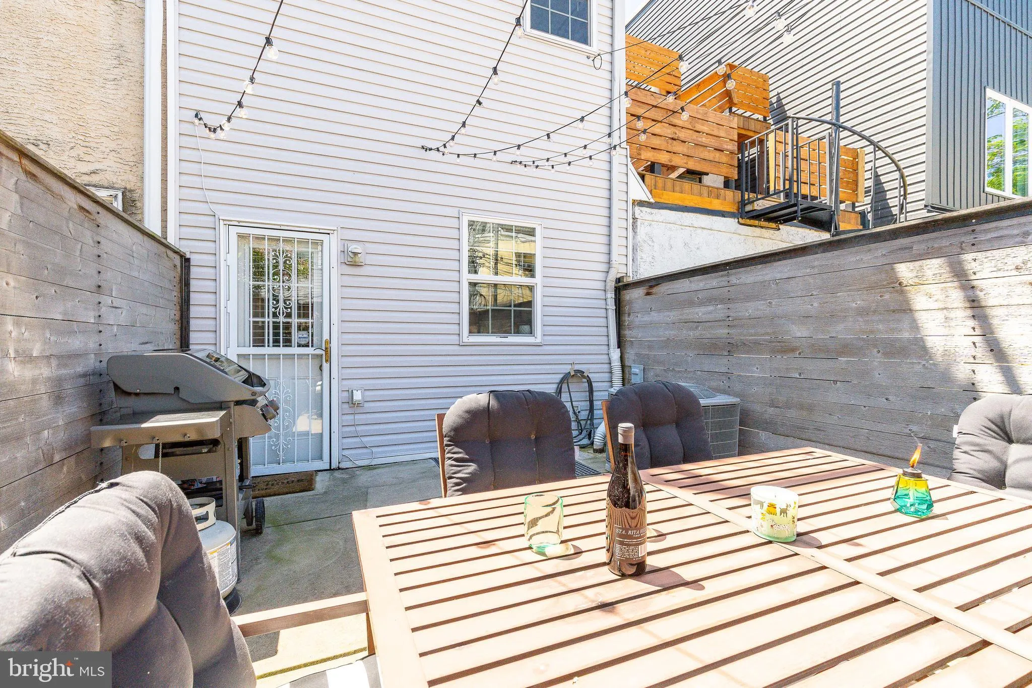 Philadelphia, Pennsylvania 19146, United States, 3 Bedrooms Bedrooms, ,3 BathroomsBathrooms,Residential,Active,193813