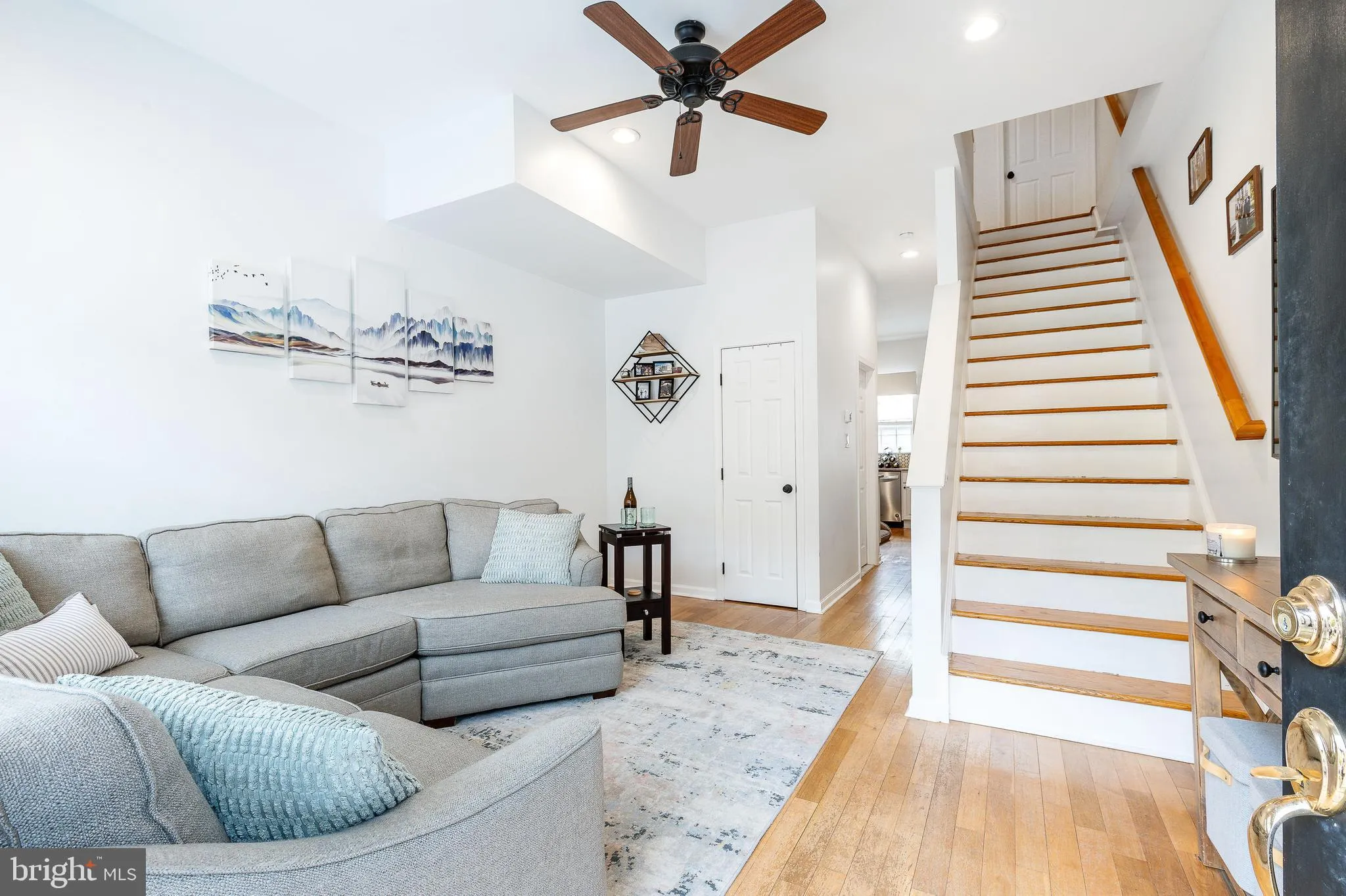 Philadelphia, Pennsylvania 19146, United States, 3 Bedrooms Bedrooms, ,3 BathroomsBathrooms,Residential,Active,193813