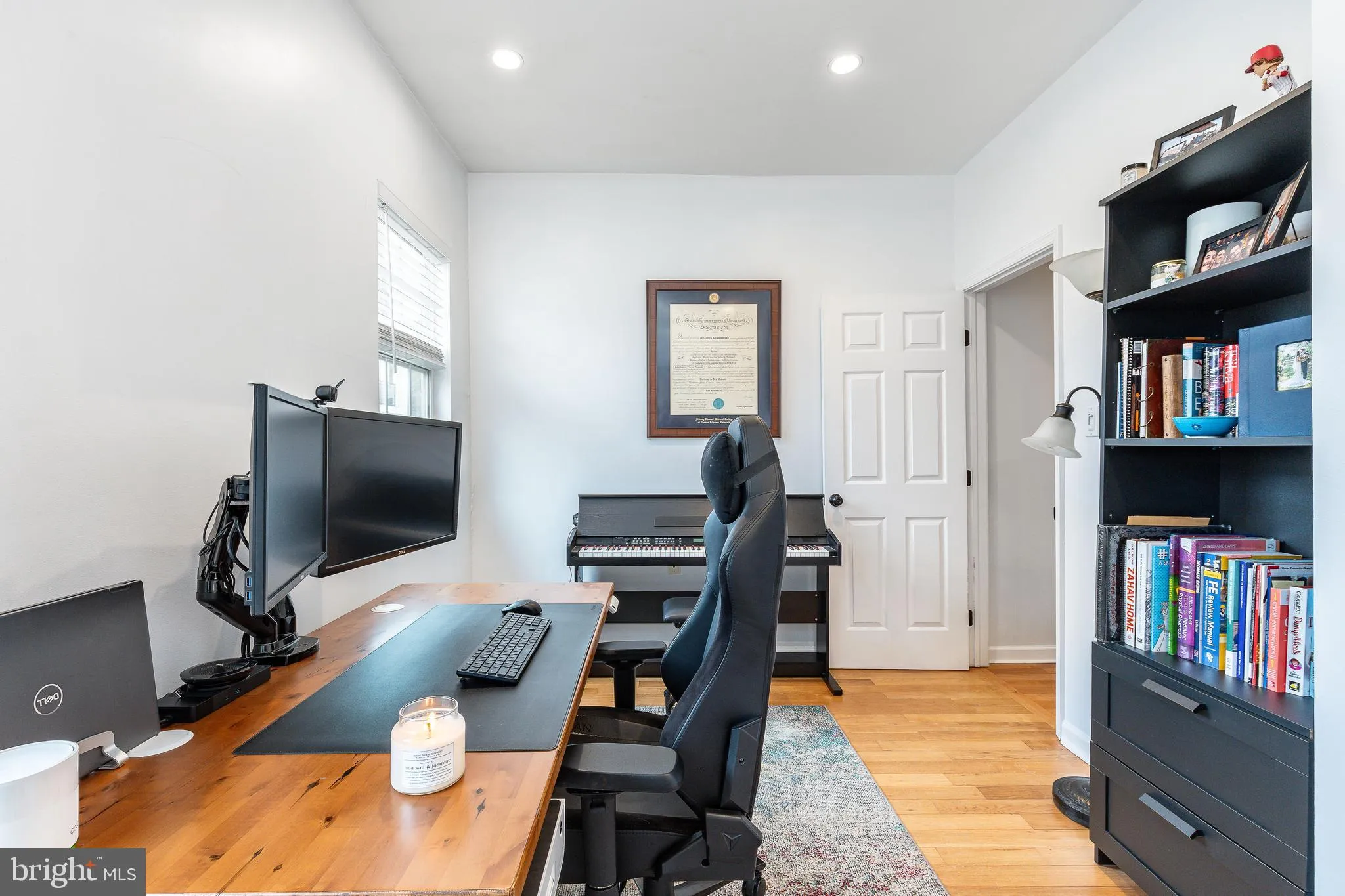 Philadelphia, Pennsylvania 19146, United States, 3 Bedrooms Bedrooms, ,3 BathroomsBathrooms,Residential,Active,193813