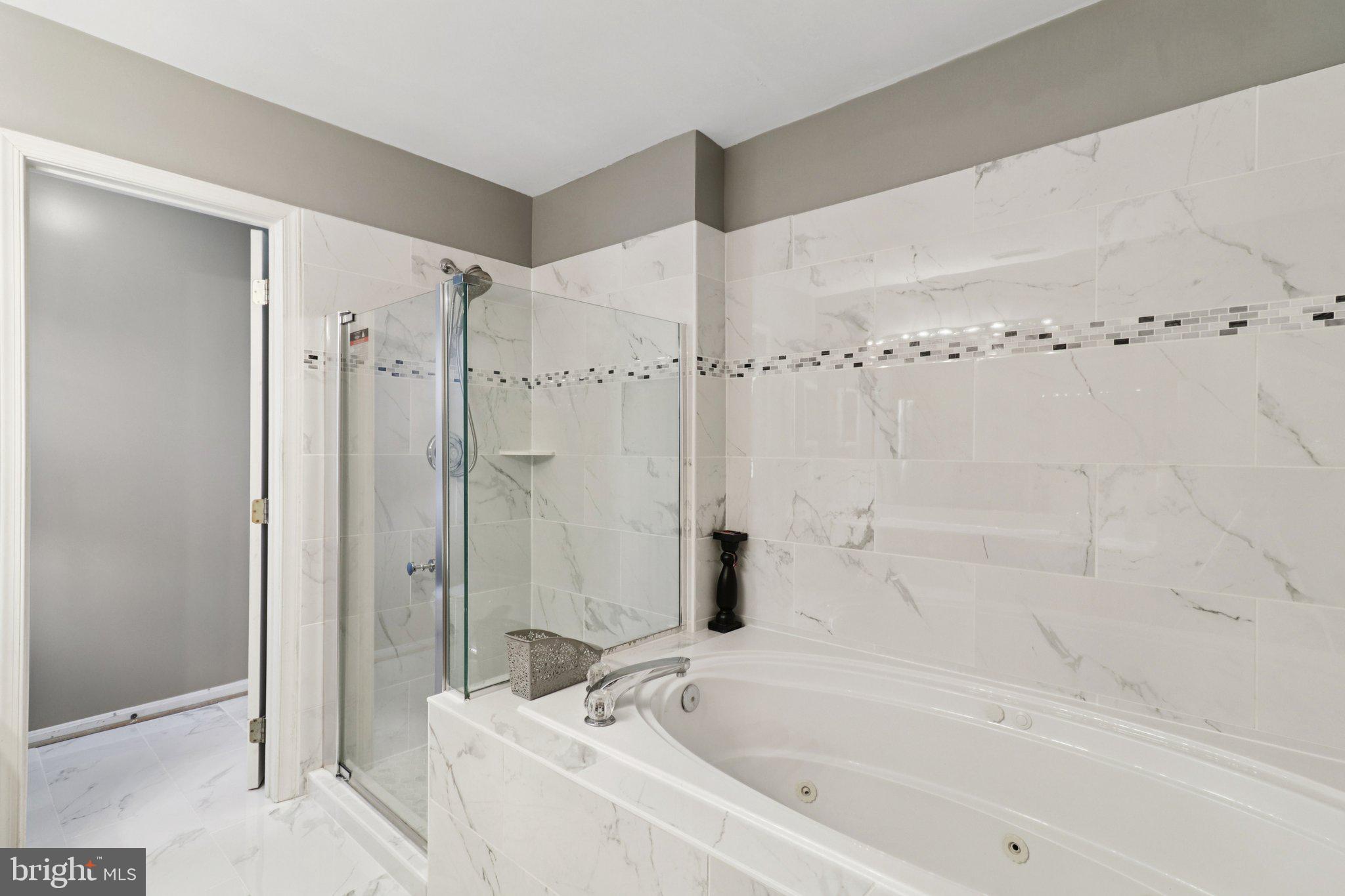 CAMDEN ESTATES - Residential