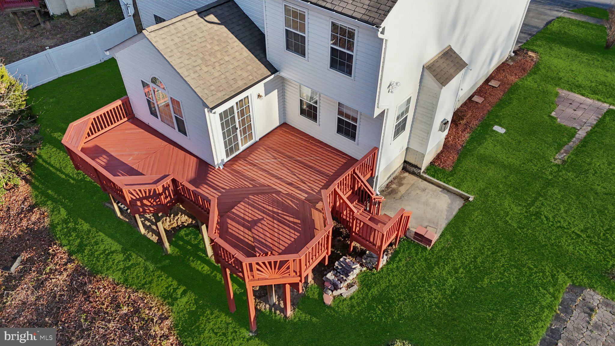 CAMDEN ESTATES - Residential