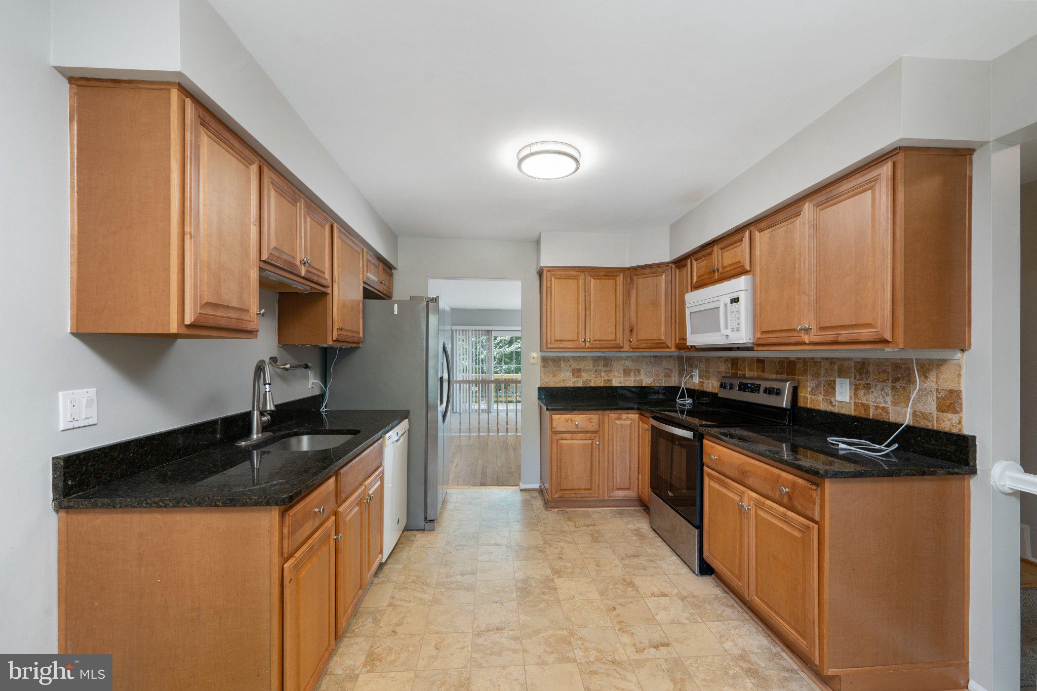7507 SWAN POINT WAY 18-4
