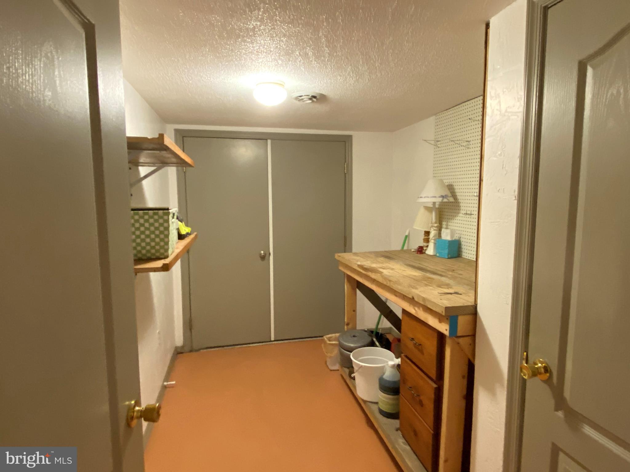 VALLEY GREEN - Residential