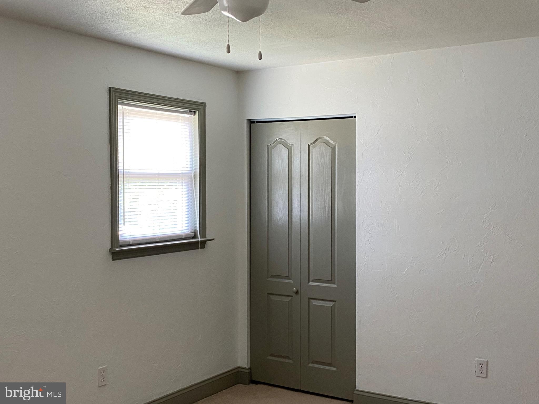 VALLEY GREEN - Residential
