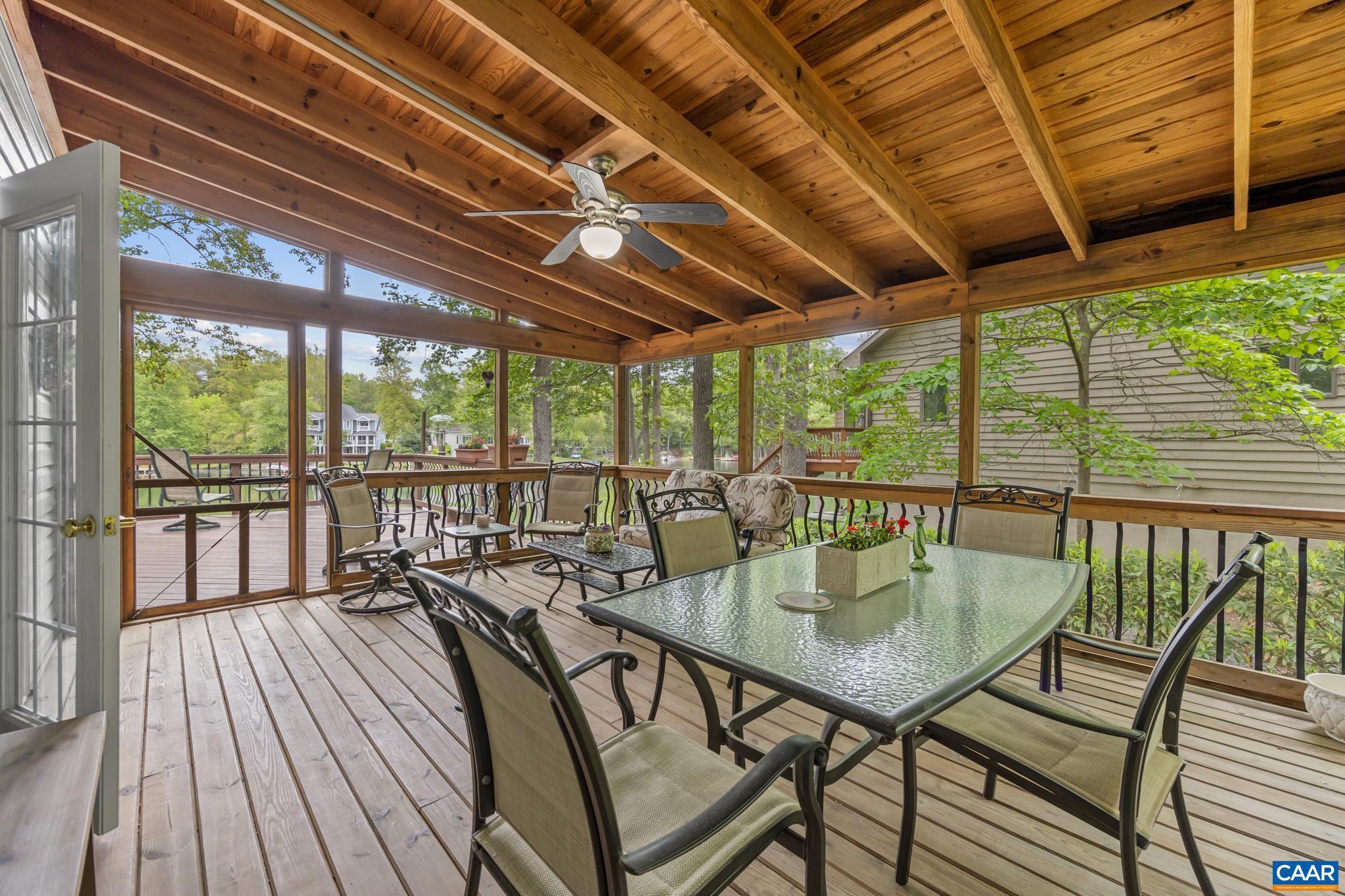 LAKE MONTICELLO - Residential