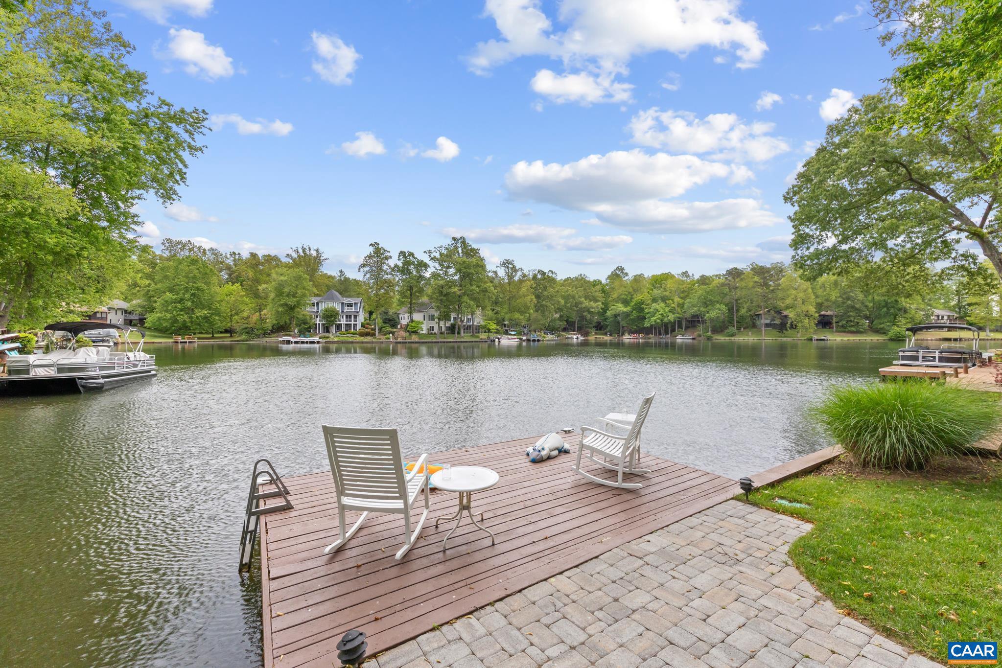 LAKE MONTICELLO - Residential