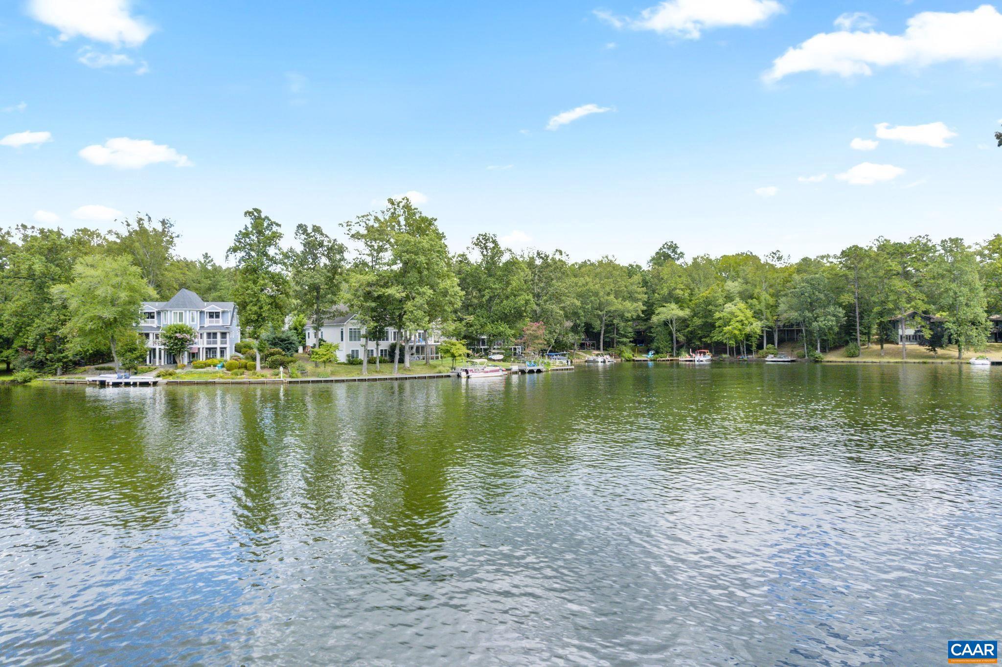 LAKE MONTICELLO - Residential