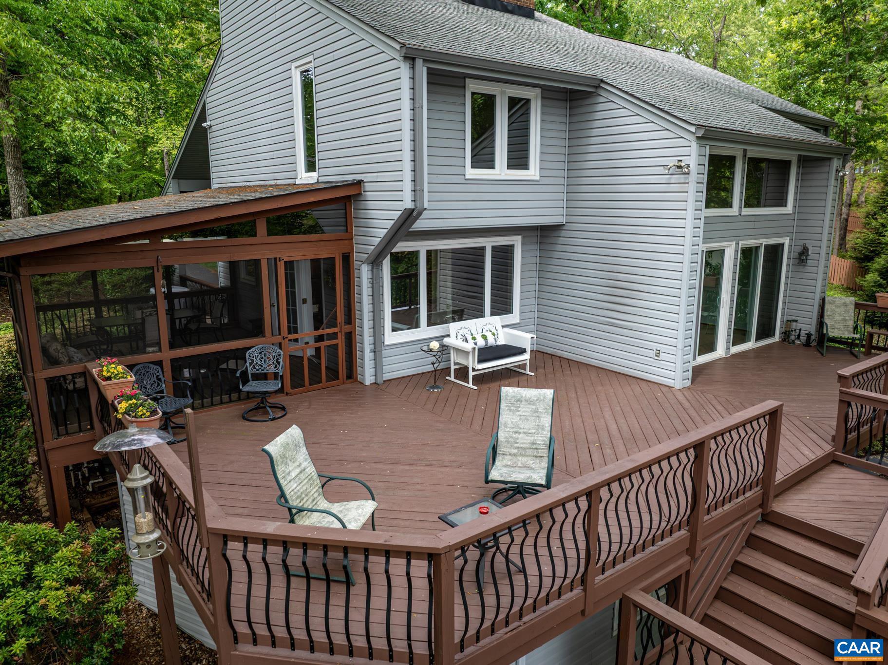 LAKE MONTICELLO - Residential