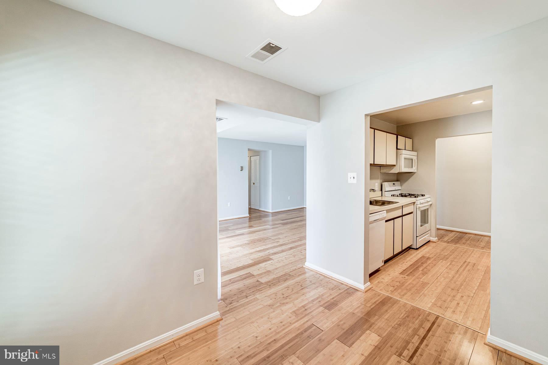 CANTERBURY SQUARE - Residential