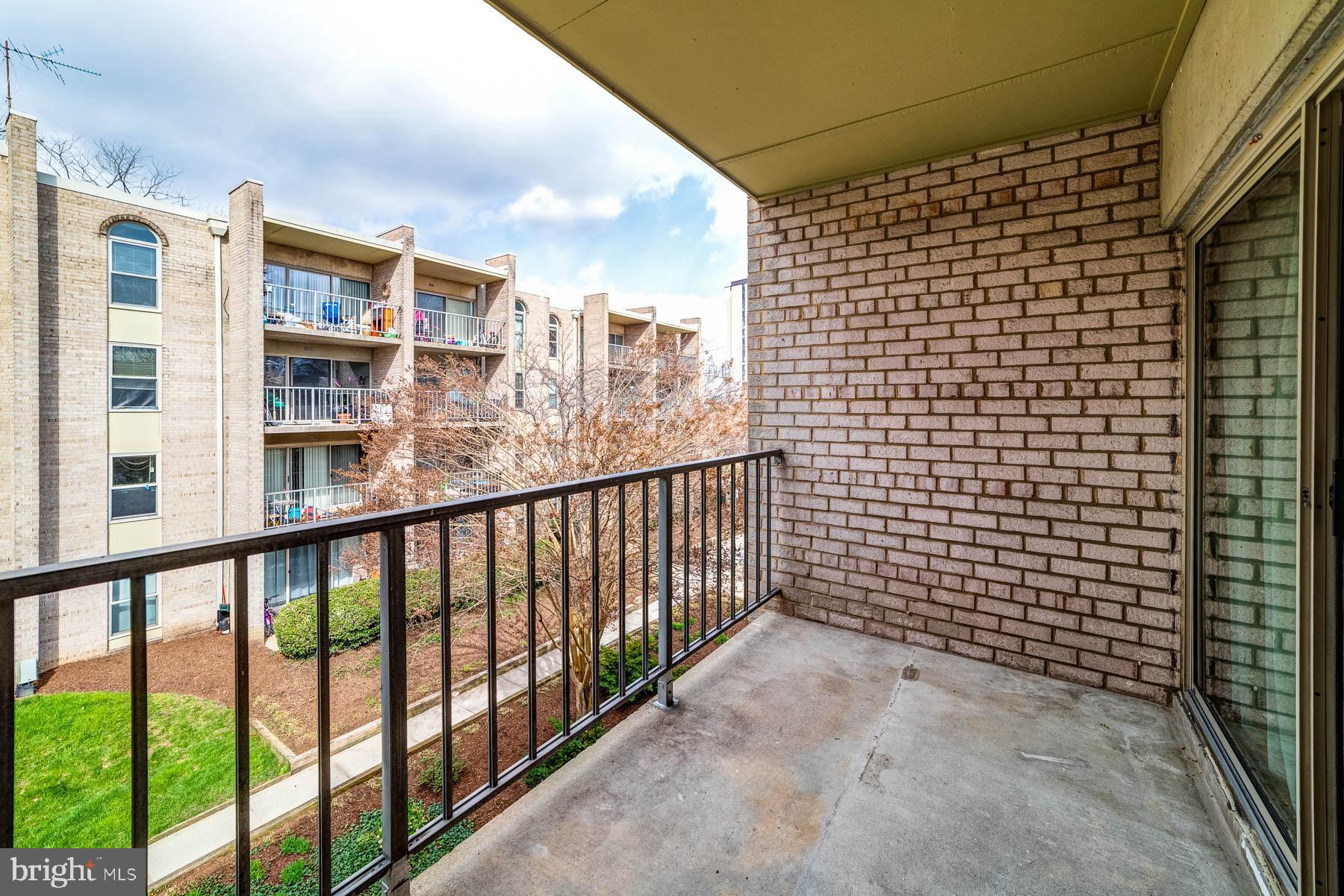 CANTERBURY SQUARE - Residential