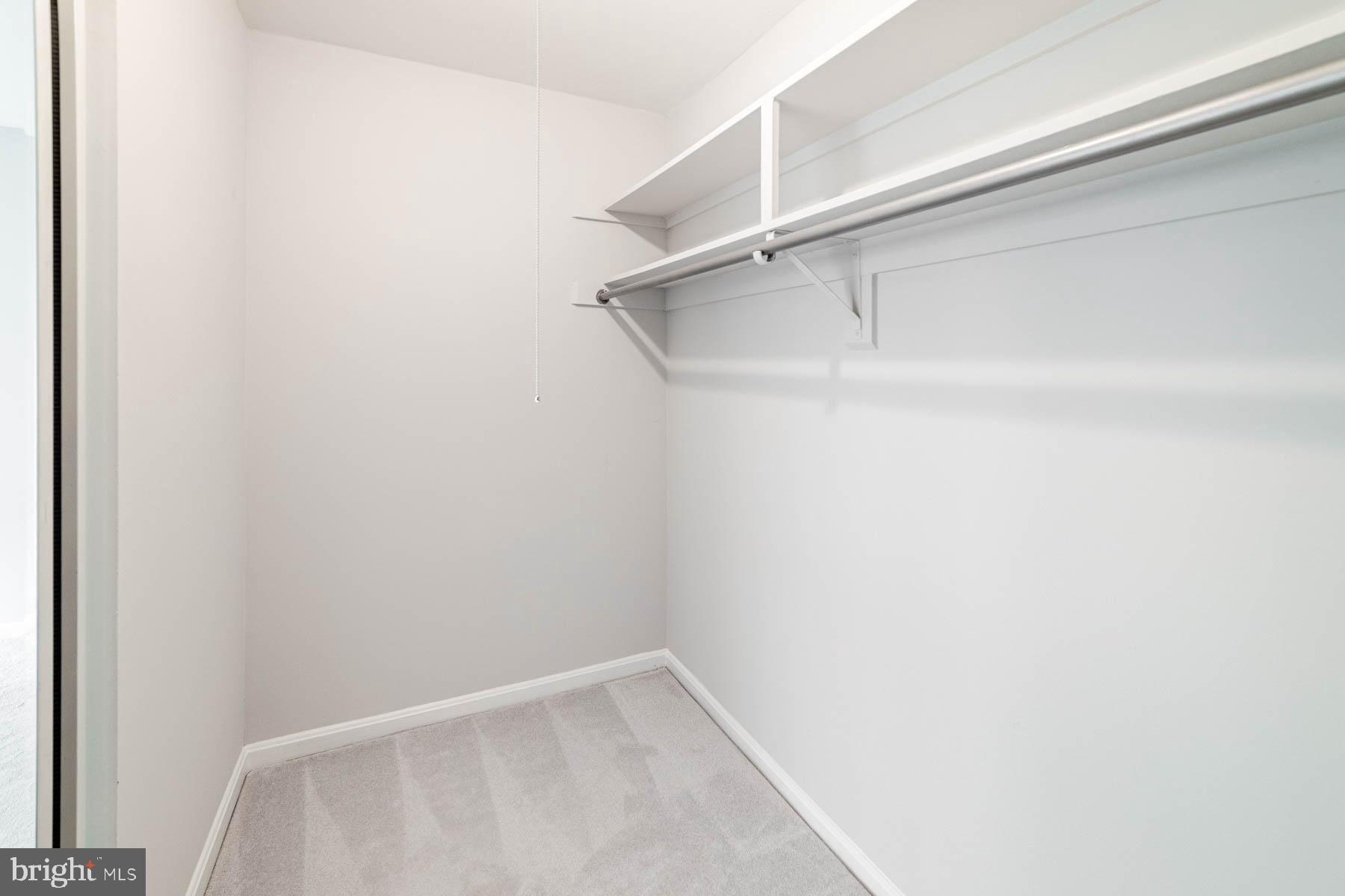 CANTERBURY SQUARE - Residential