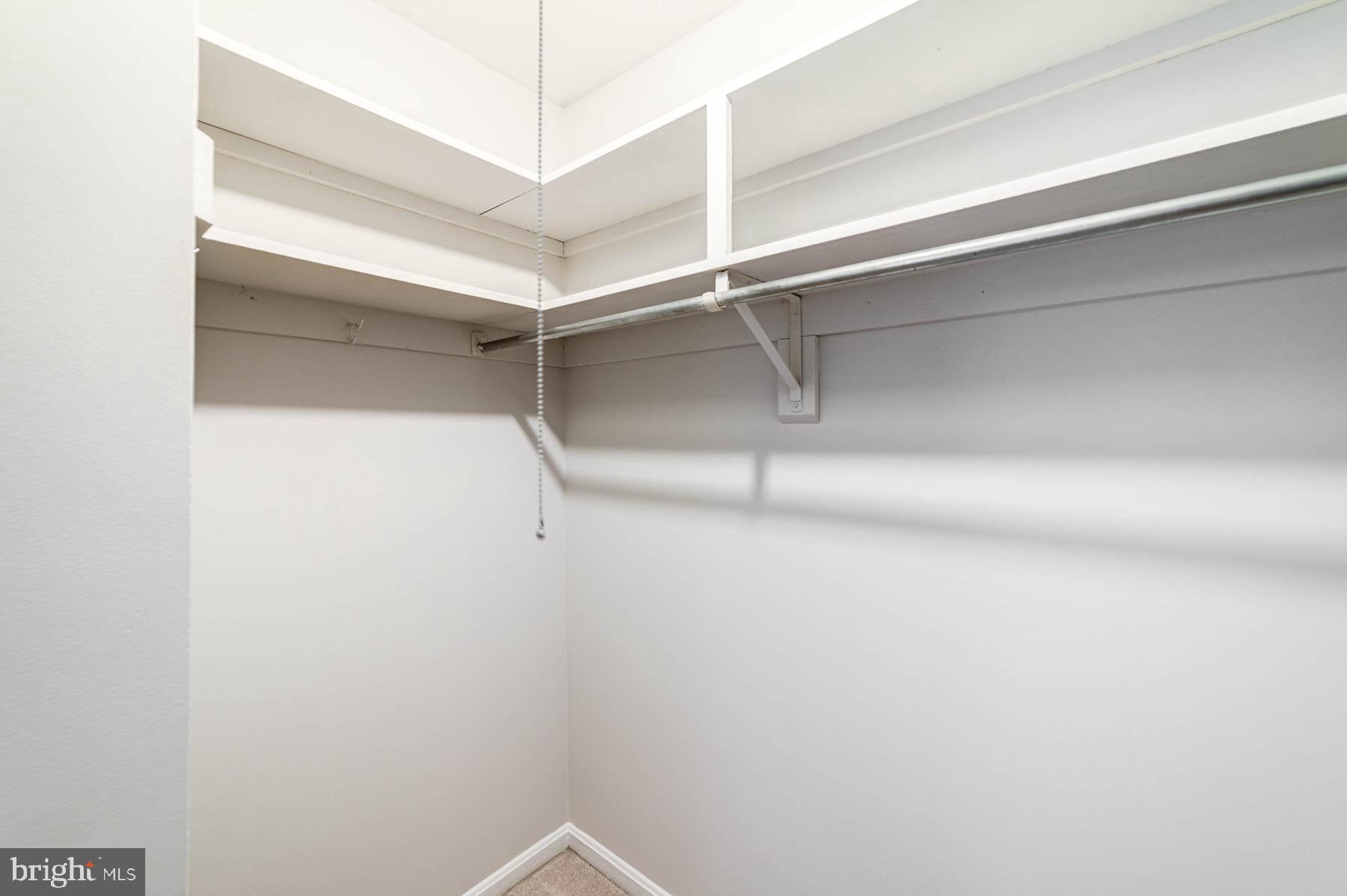 CANTERBURY SQUARE - Residential