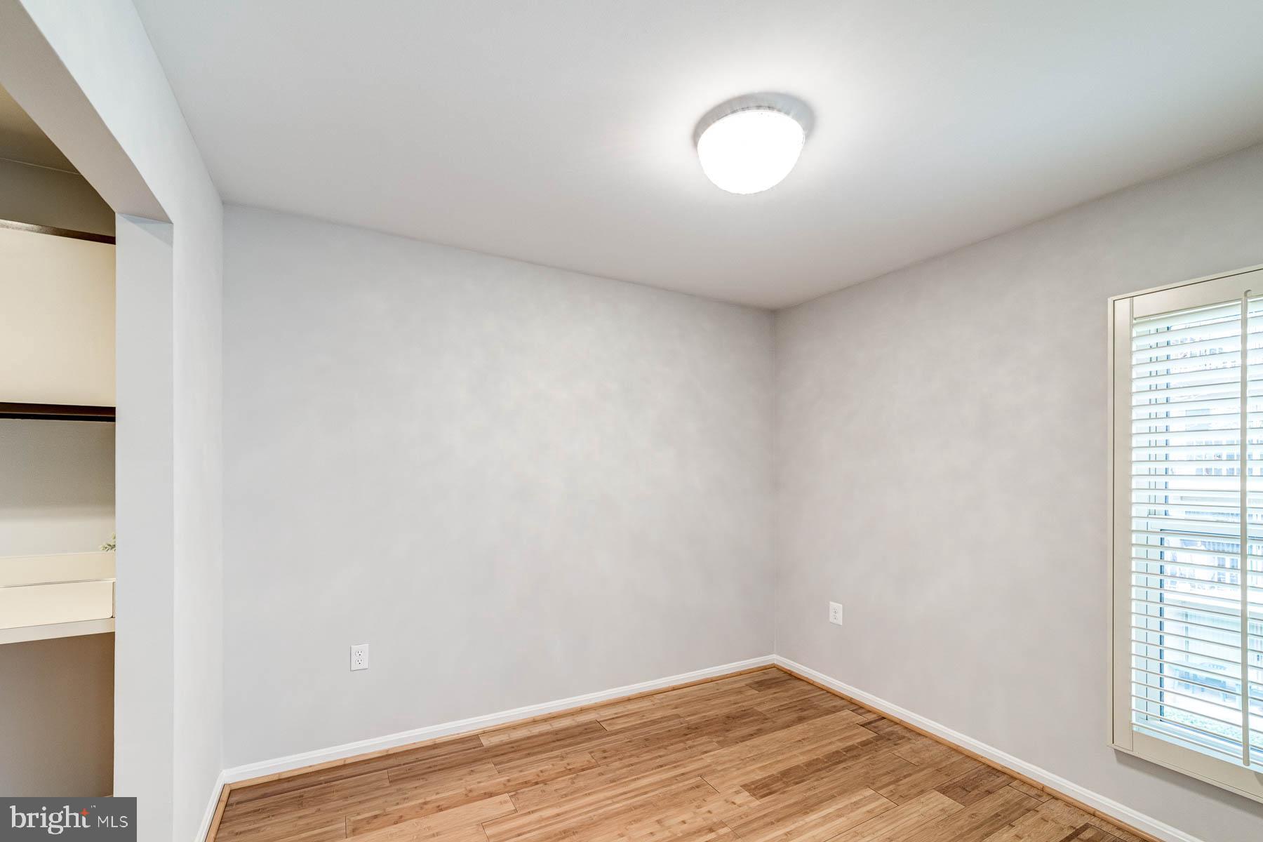 CANTERBURY SQUARE - Residential