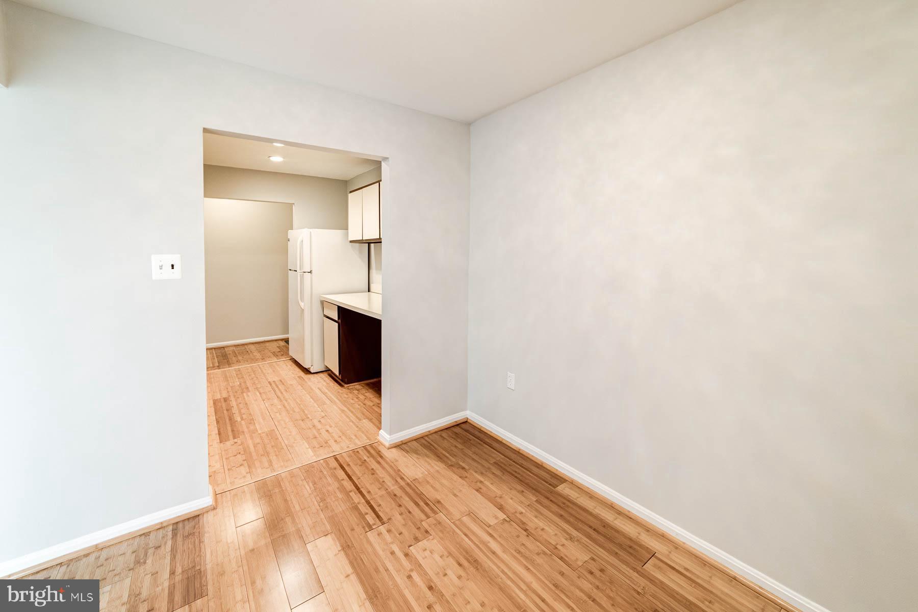 CANTERBURY SQUARE - Residential