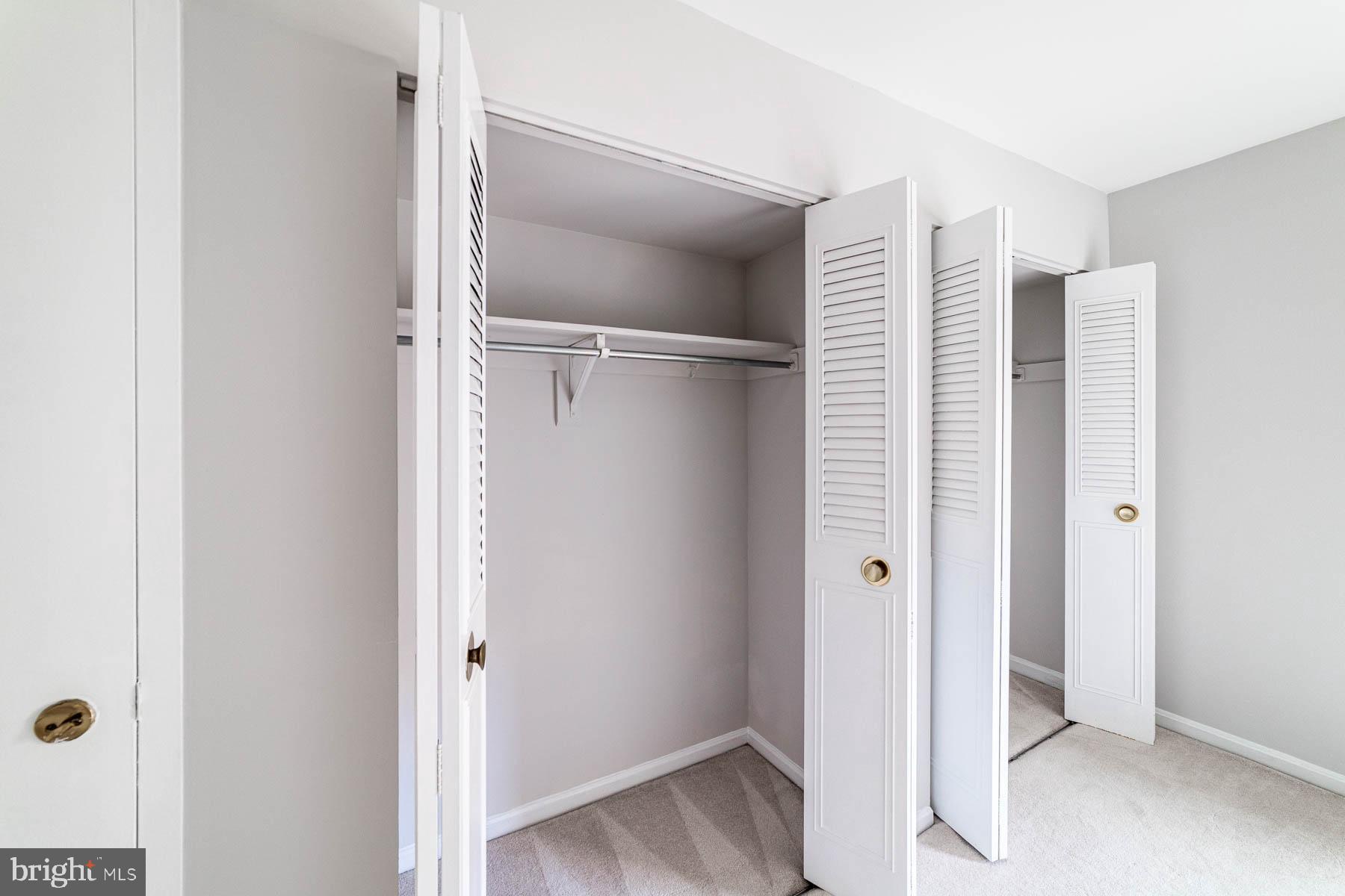 CANTERBURY SQUARE - Residential