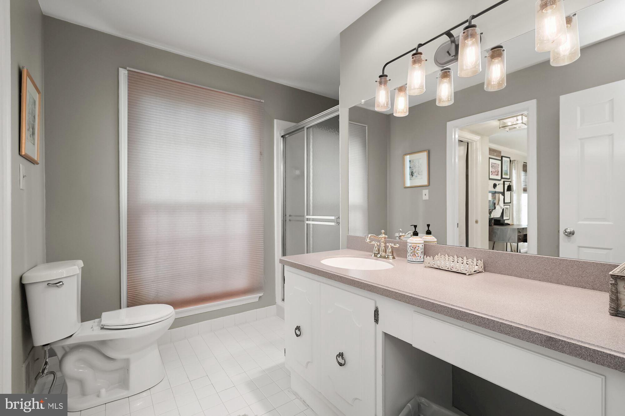 RIVER FALLS - Residential