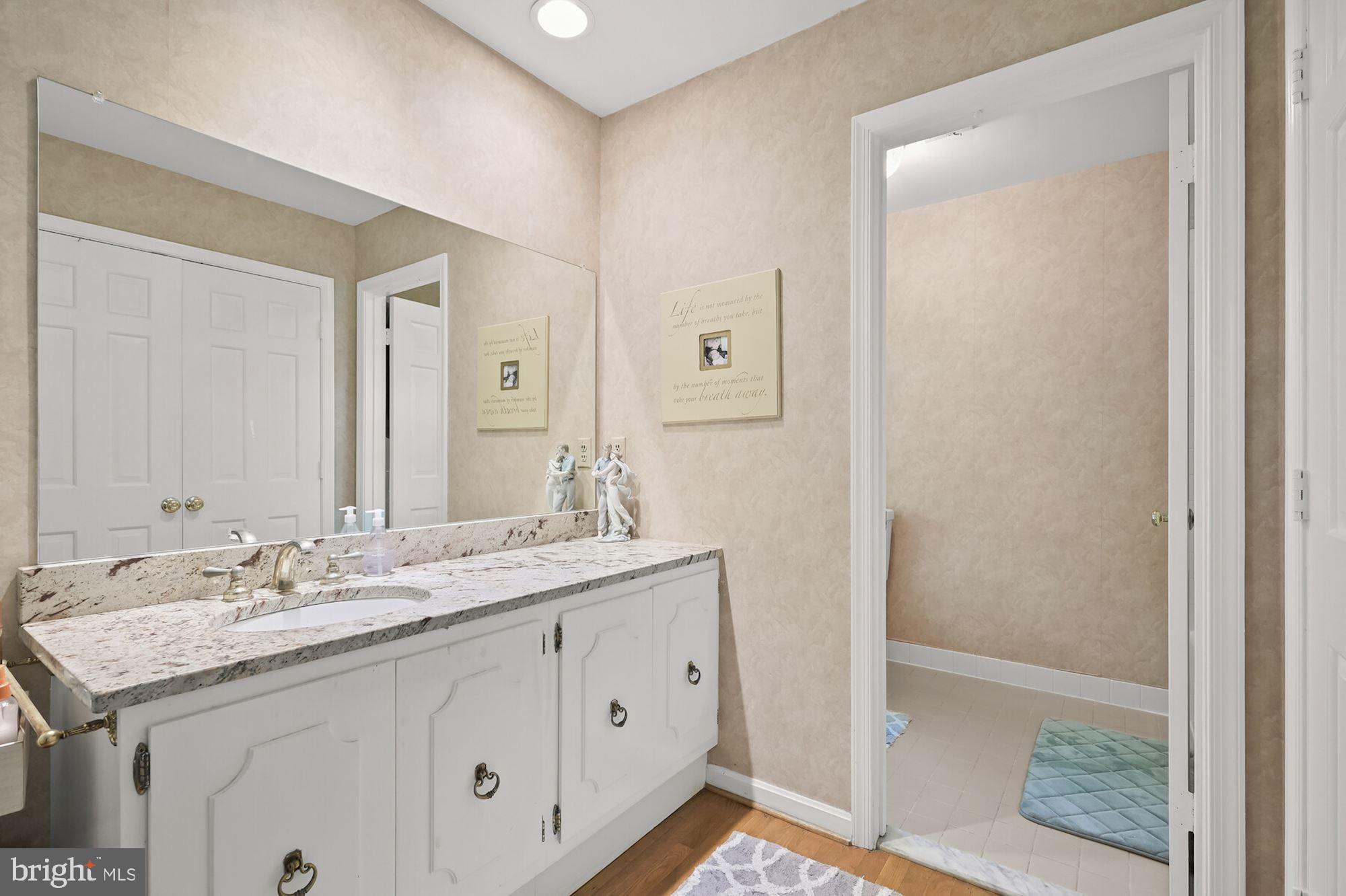 RIVER FALLS - Residential