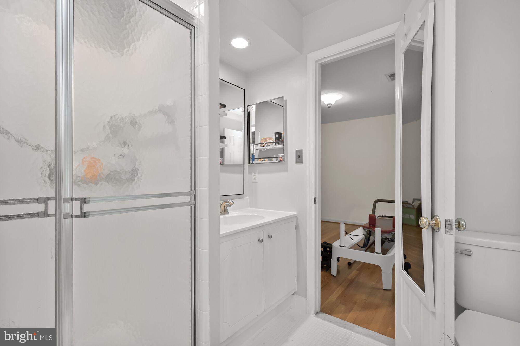 RIVER FALLS - Residential