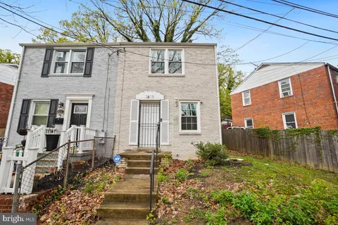 MLS: DCDC2169432