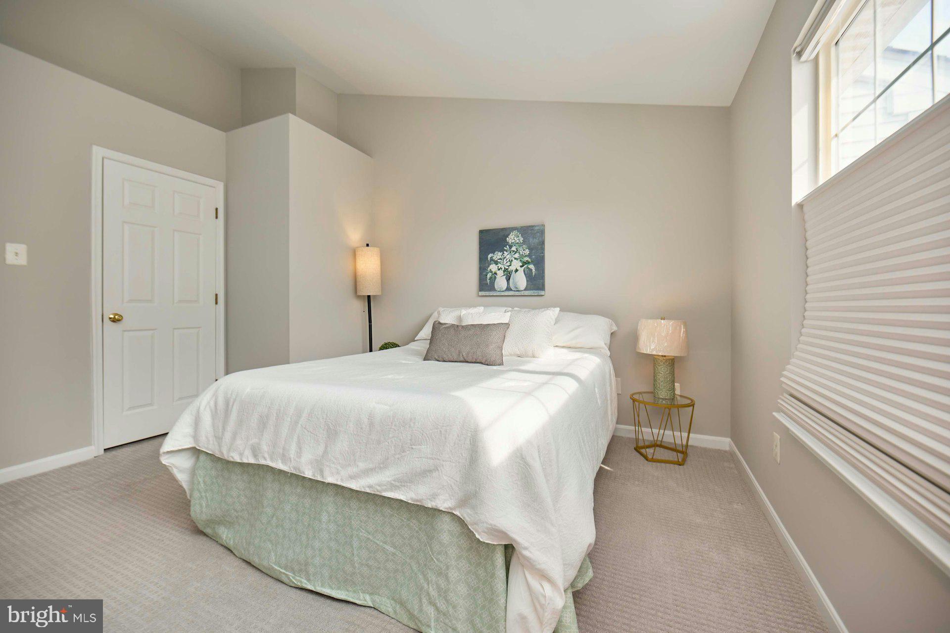 PARADISE - Residential