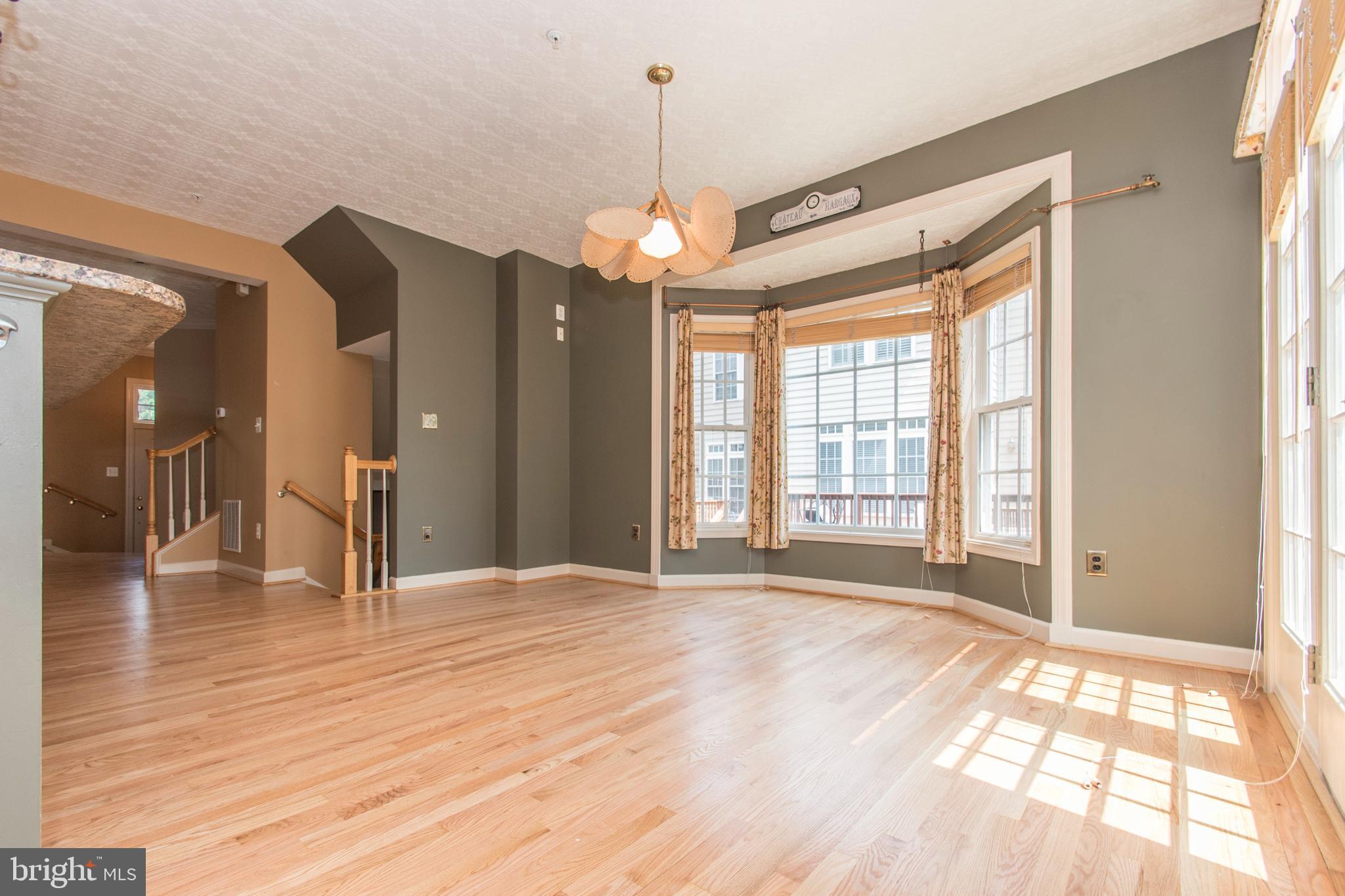 KINGSVIEW VILLAGE - Residential Lease