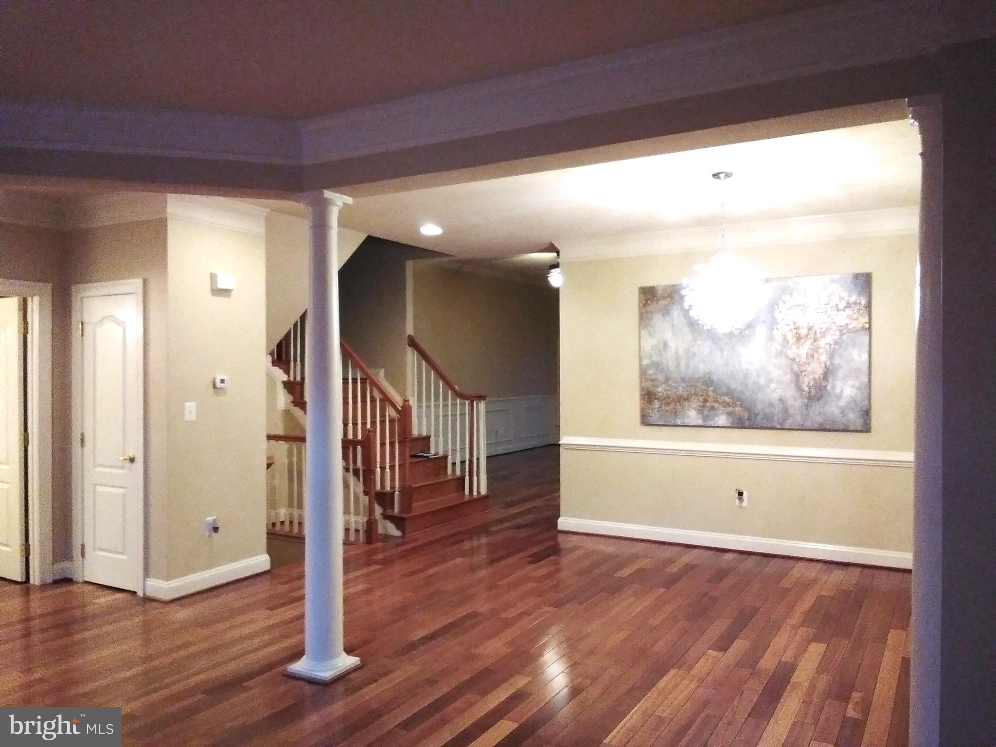 FAIRFAX PARK - Residential Lease