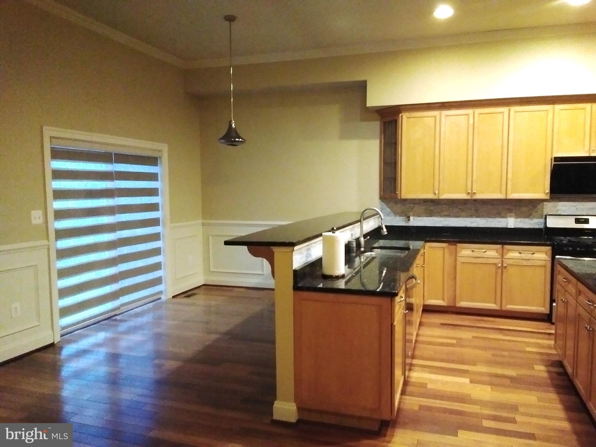 FAIRFAX PARK - Residential Lease