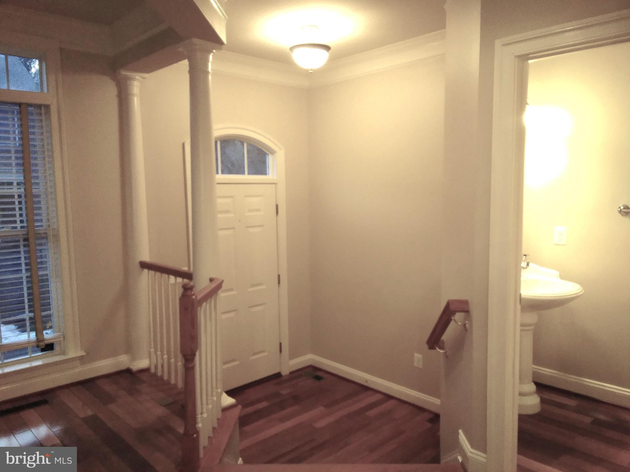 FAIRFAX PARK - Residential Lease