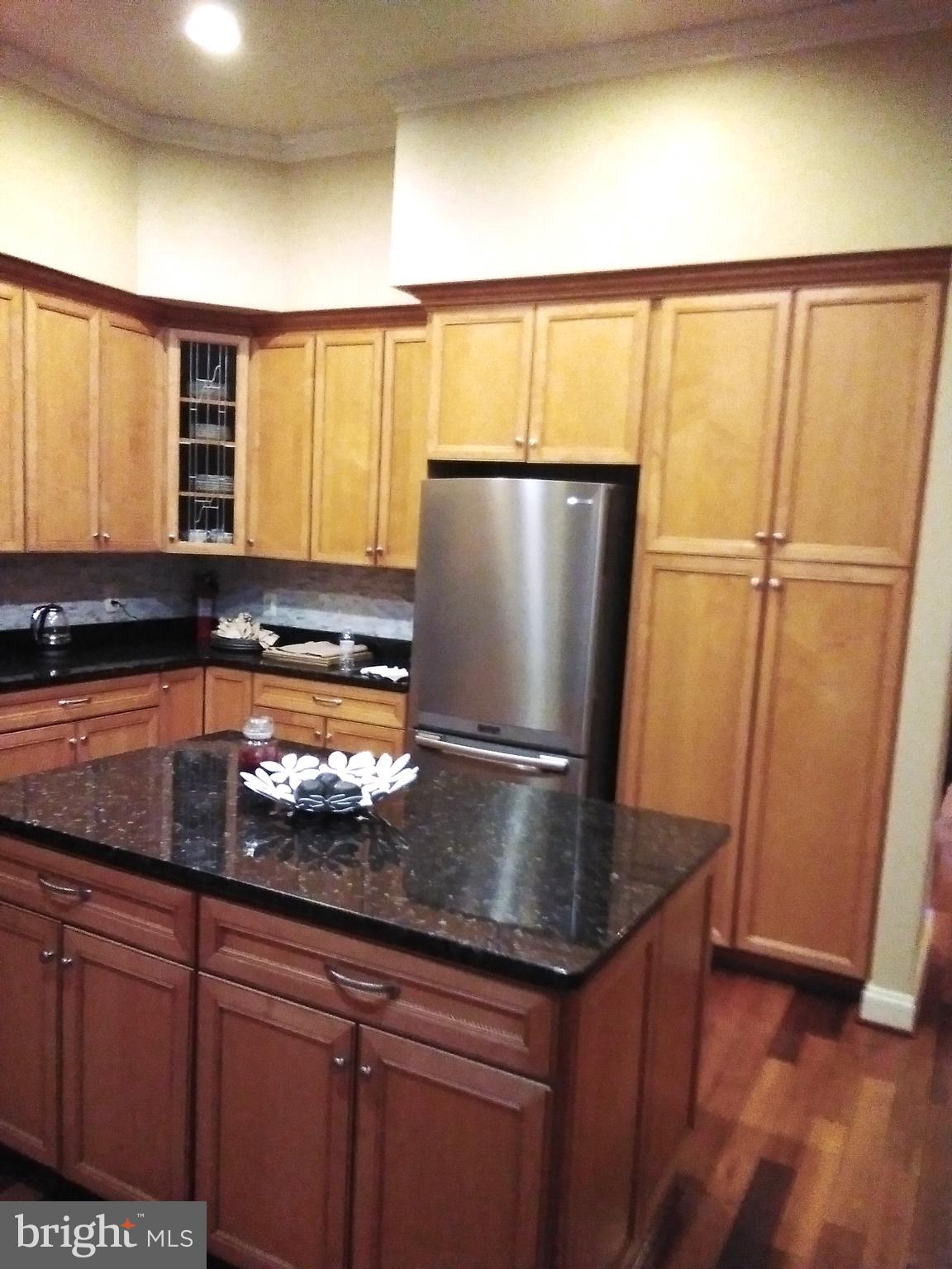 FAIRFAX PARK - Residential Lease