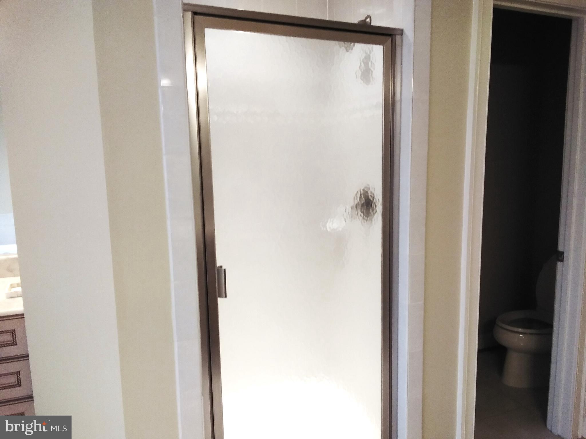 FAIRFAX PARK - Residential Lease