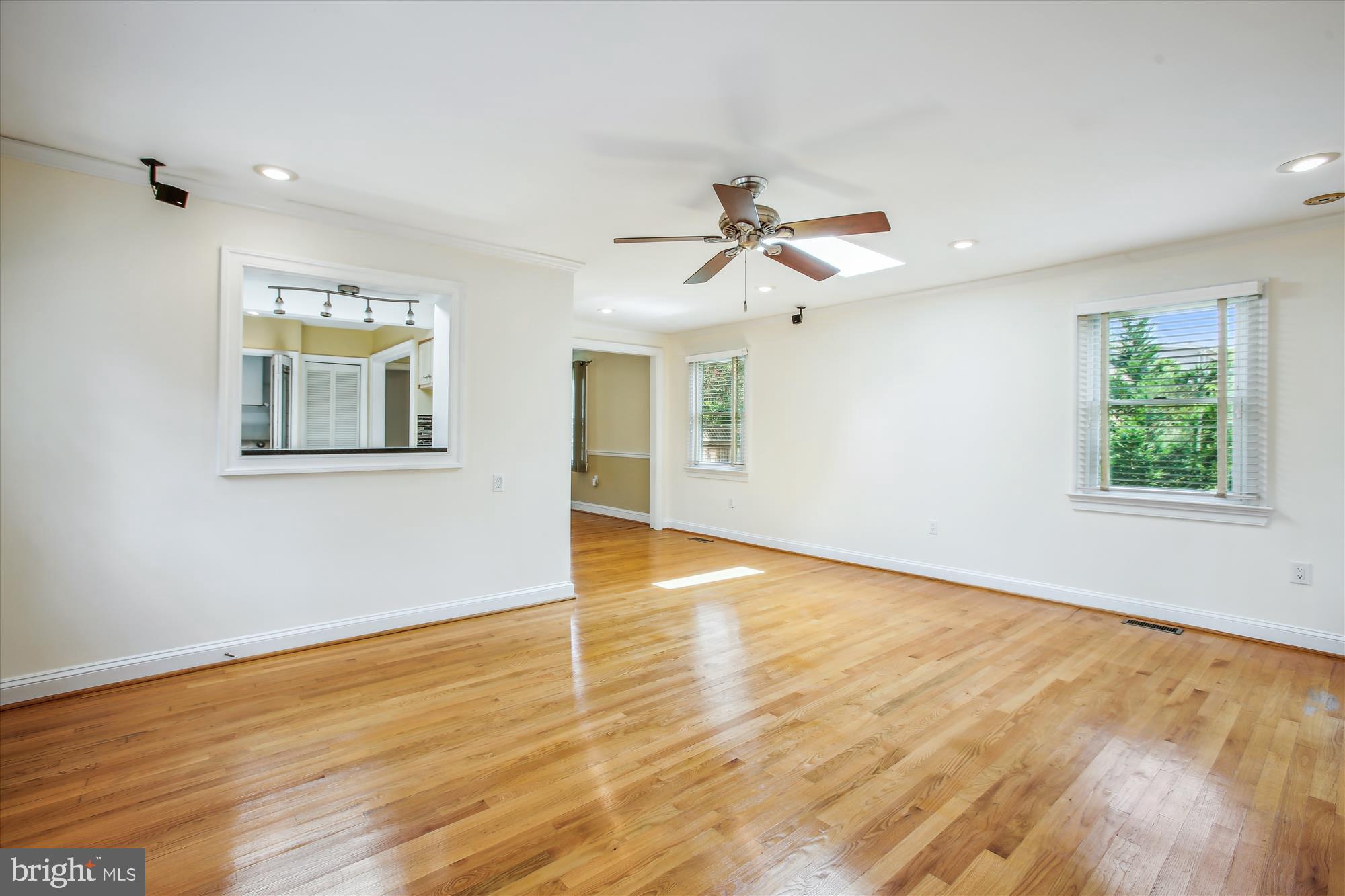 CALVERT - Residential