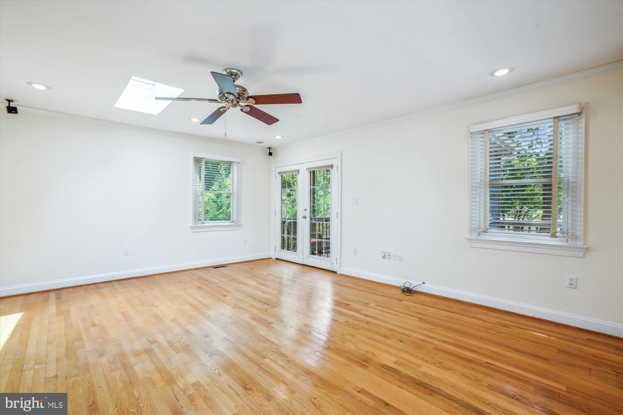 CALVERT - Residential