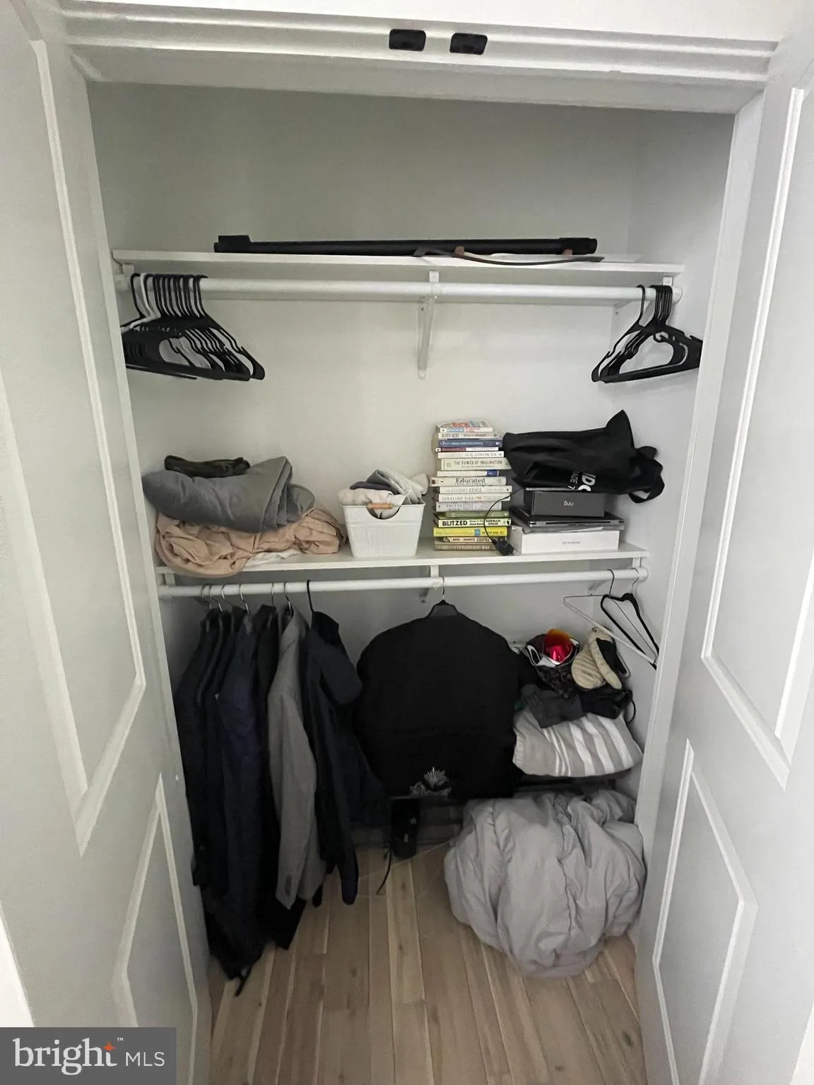 Philadelphia, Pennsylvania 19146, United States, 2 Bedrooms Bedrooms, ,3 BathroomsBathrooms,Residential,Active,128928