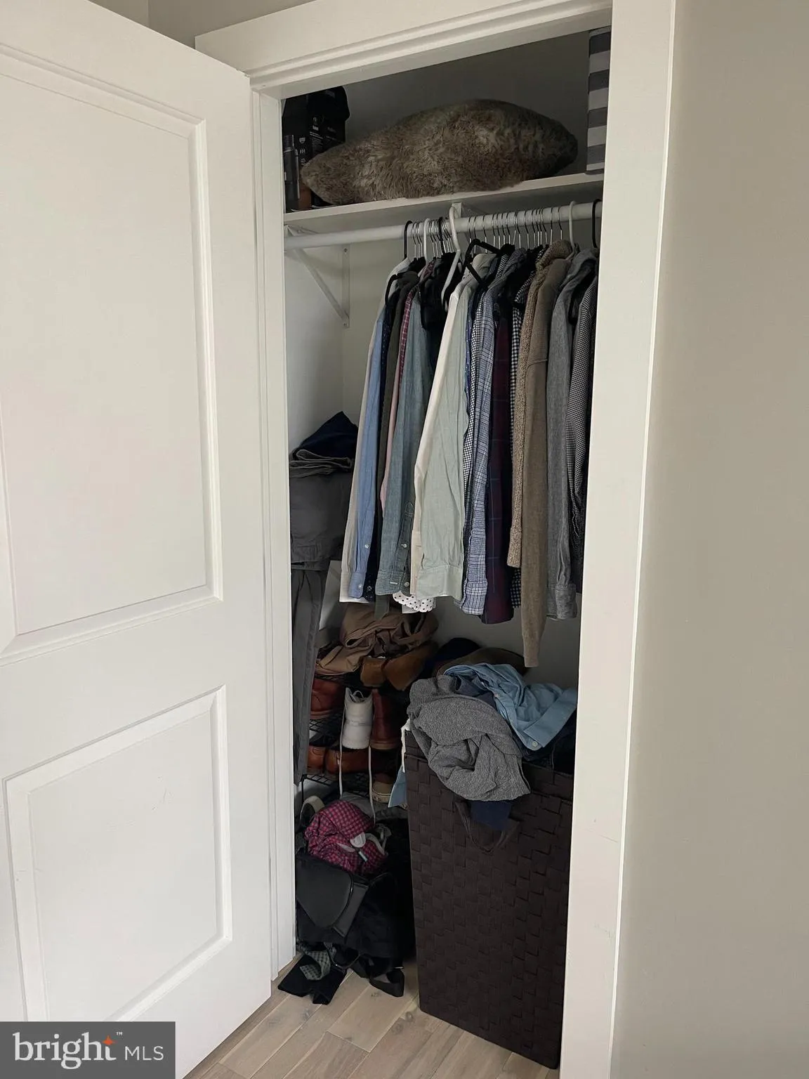 Philadelphia, Pennsylvania 19146, United States, 2 Bedrooms Bedrooms, ,3 BathroomsBathrooms,Residential,Active,128928